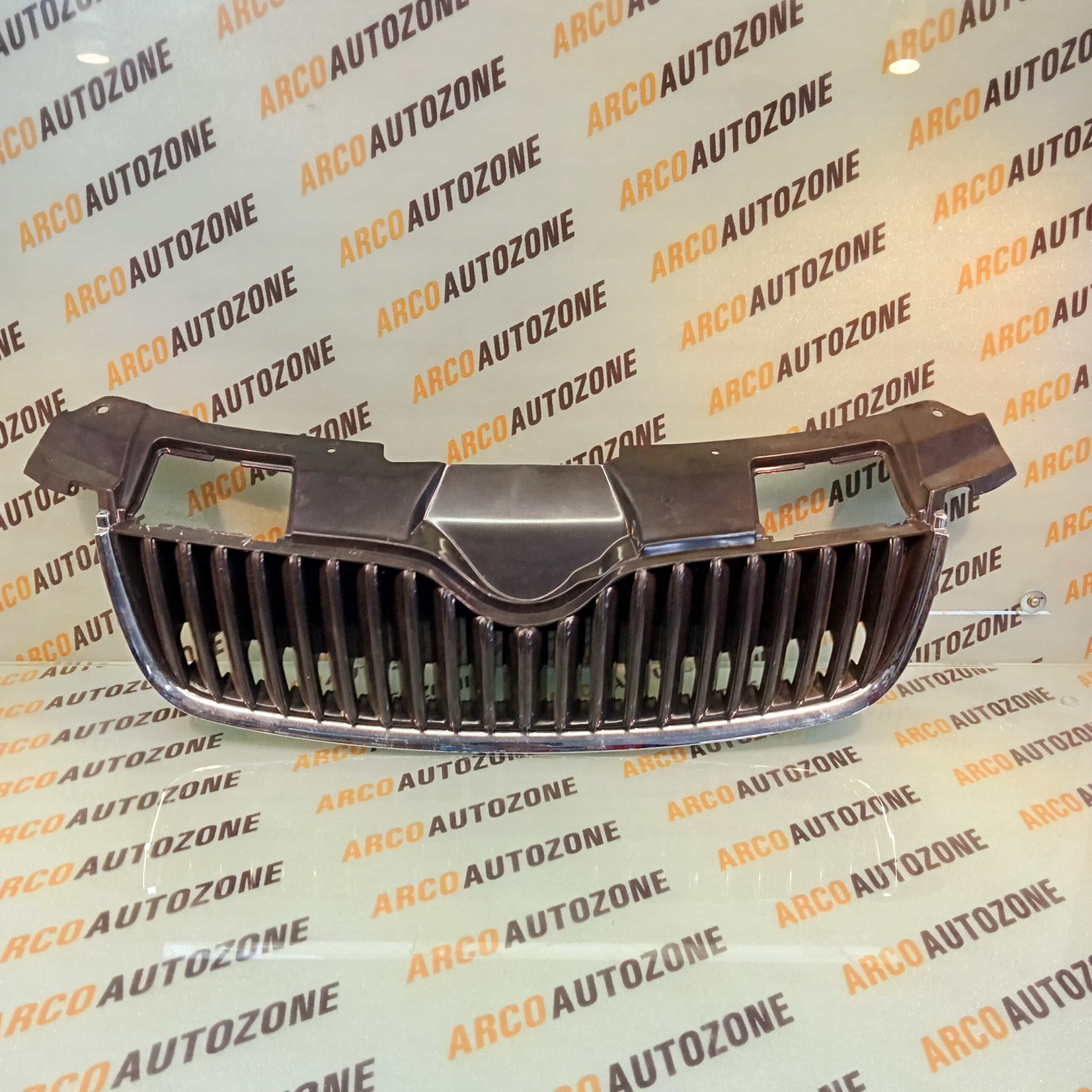 FRONT GRILL FABIA T1