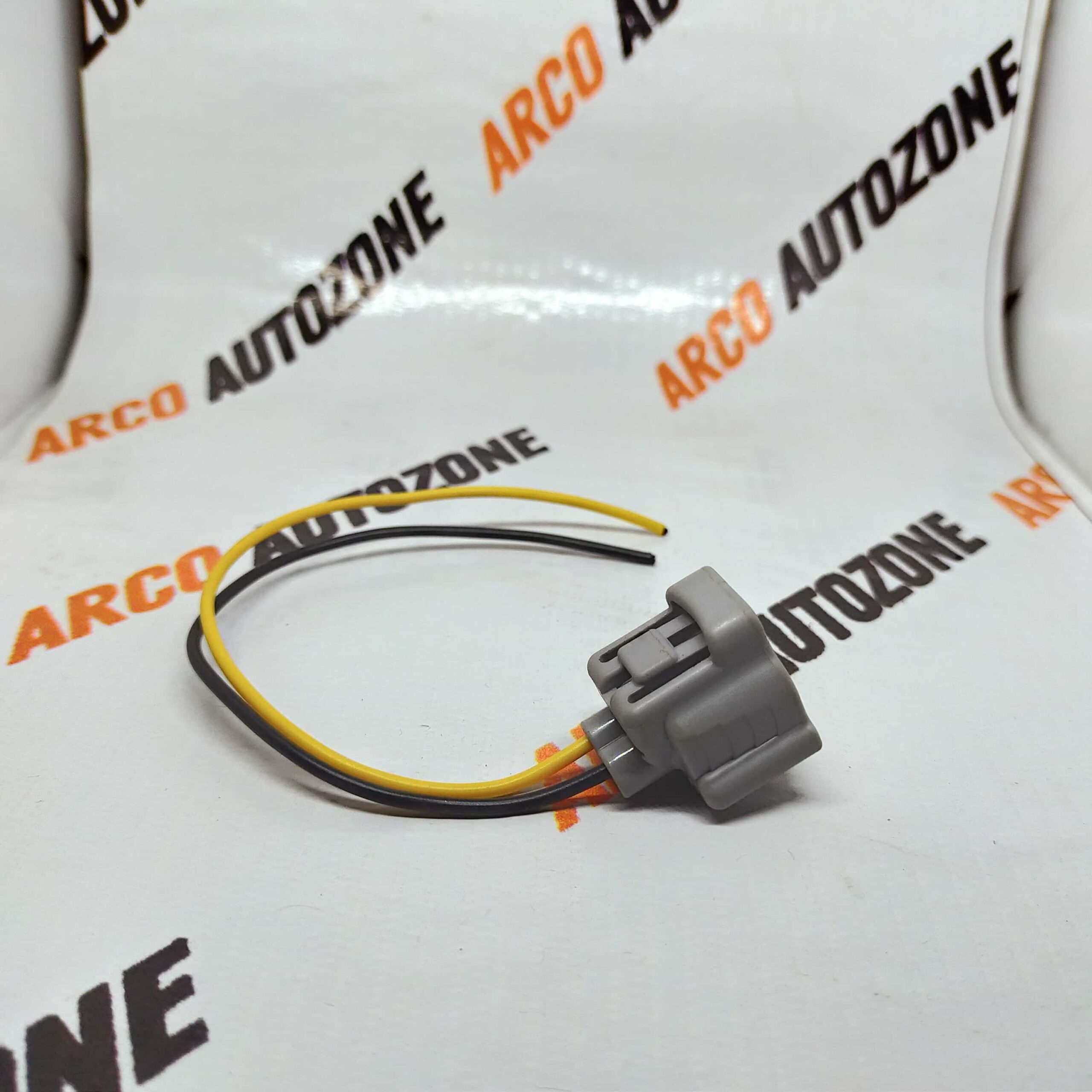 ELECTRONIC COMPONENTS WIRING HARNESS COUPLER CRYSTA FOG LIGHT