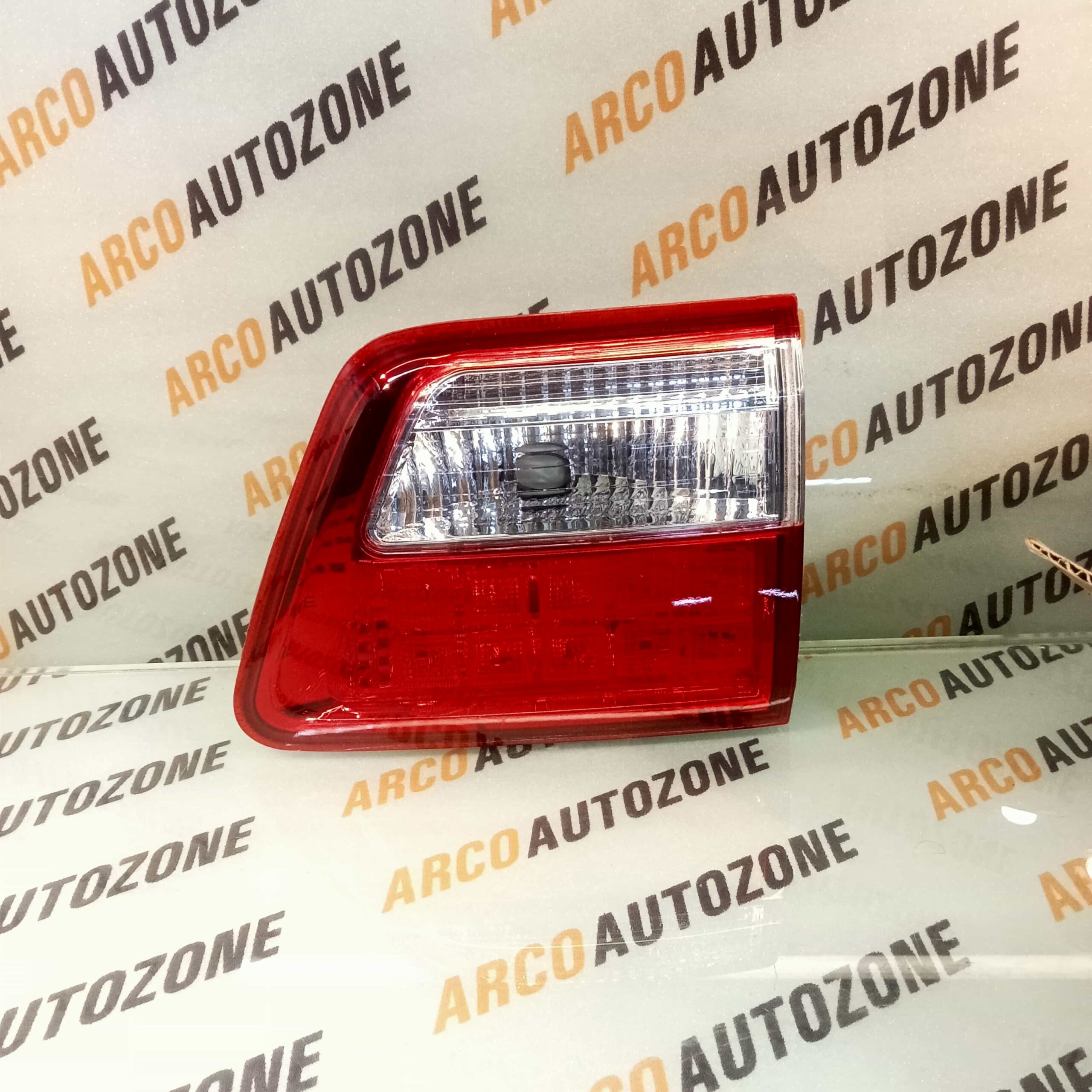 DICKY LIGHT FORTUNER T1 RIGHT CASP 815900K020