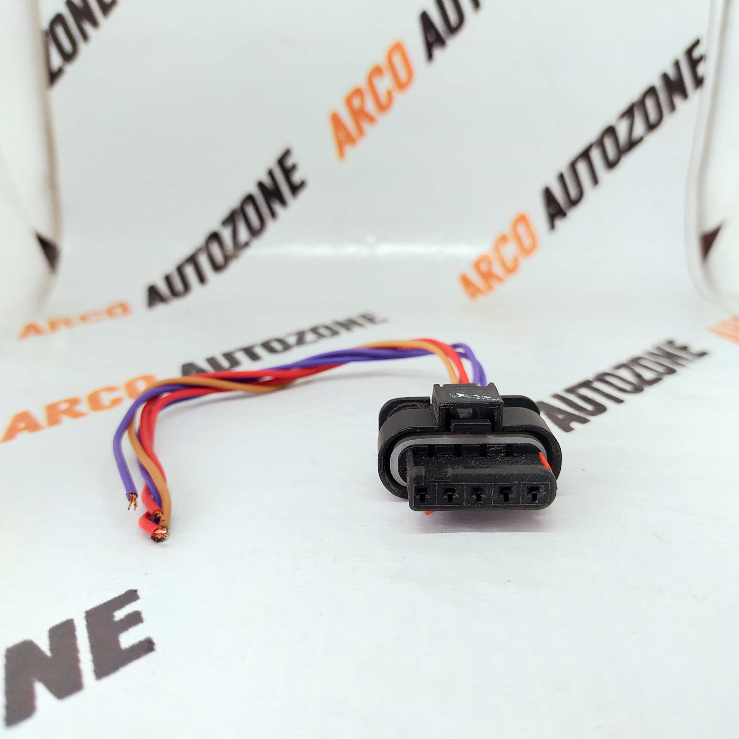 ELECTRONIC COMPONENTS WIRING HARNESS COUPLER HYUNDAI AIR MASS COMMON
