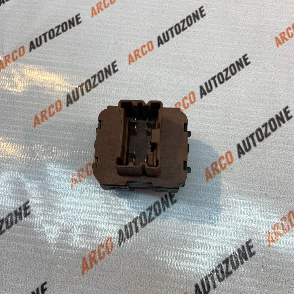 POWER WINDOW SWITCH MAIN DUSTER NM DACIA REAR TWITHOUT DOOR MAREARON COLOR 254111342R