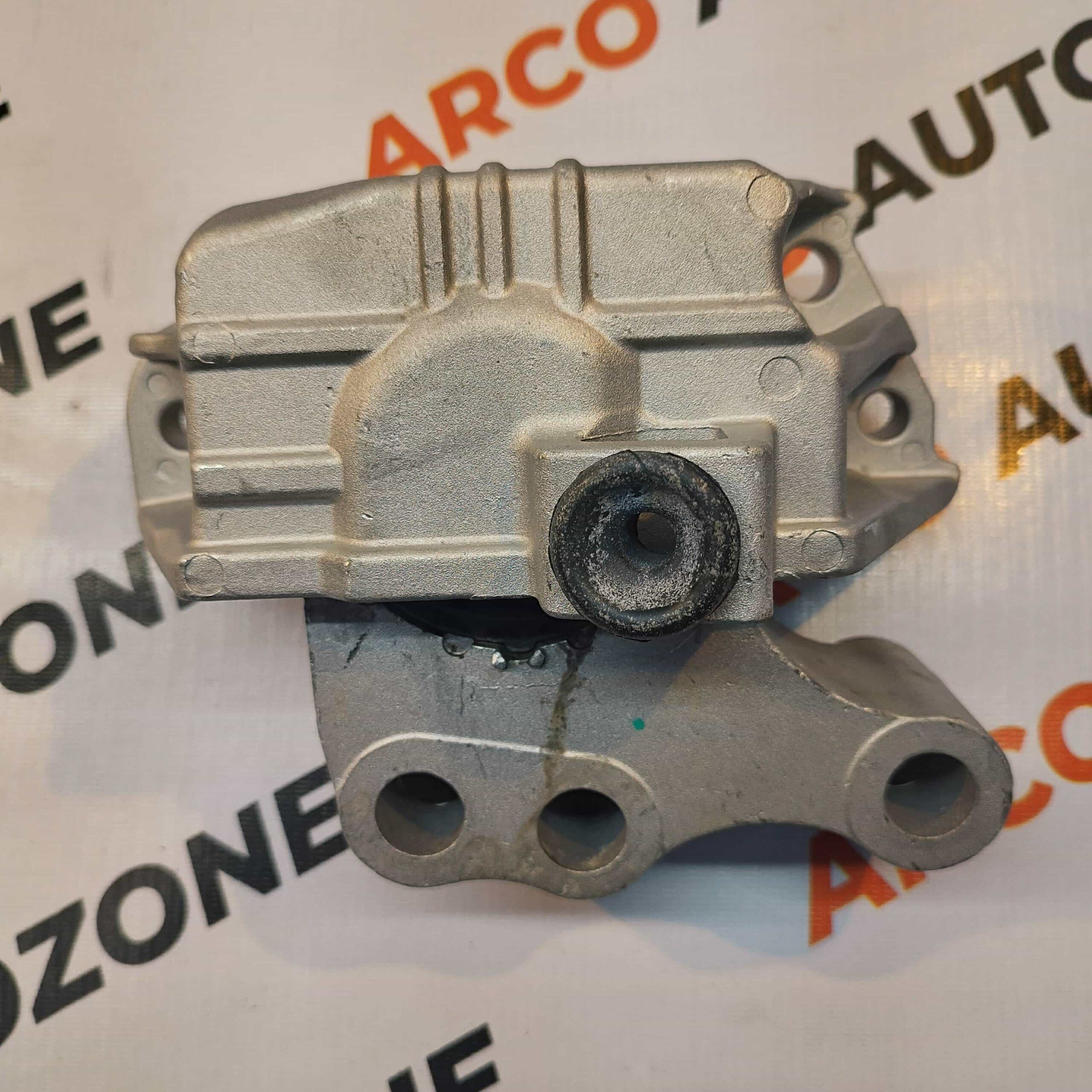ENGINE MOUNTING RIGHT COMPASS DIESEL YUBOH 68254299AB