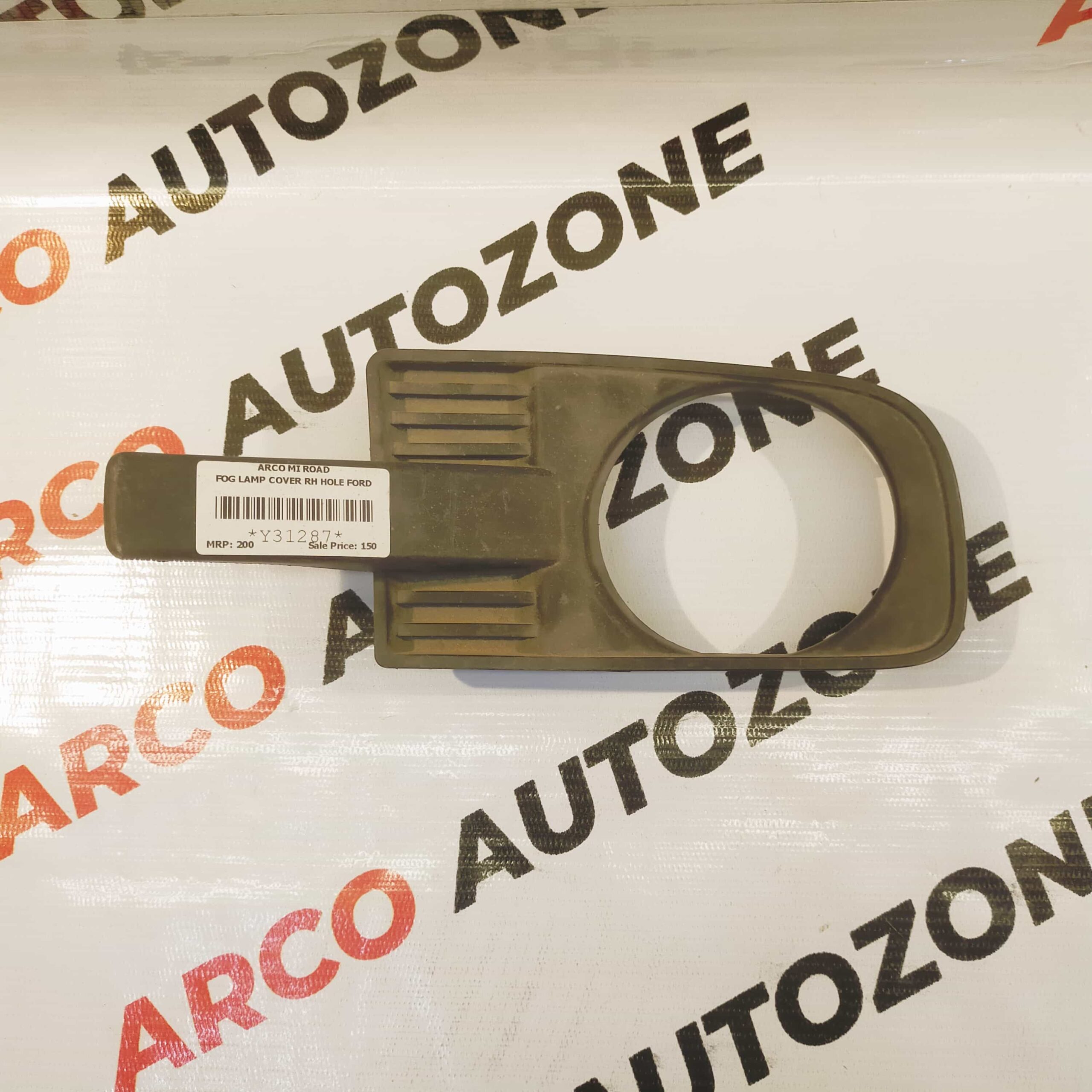 FOG LAMP COVER RIGHT HOLE FORD