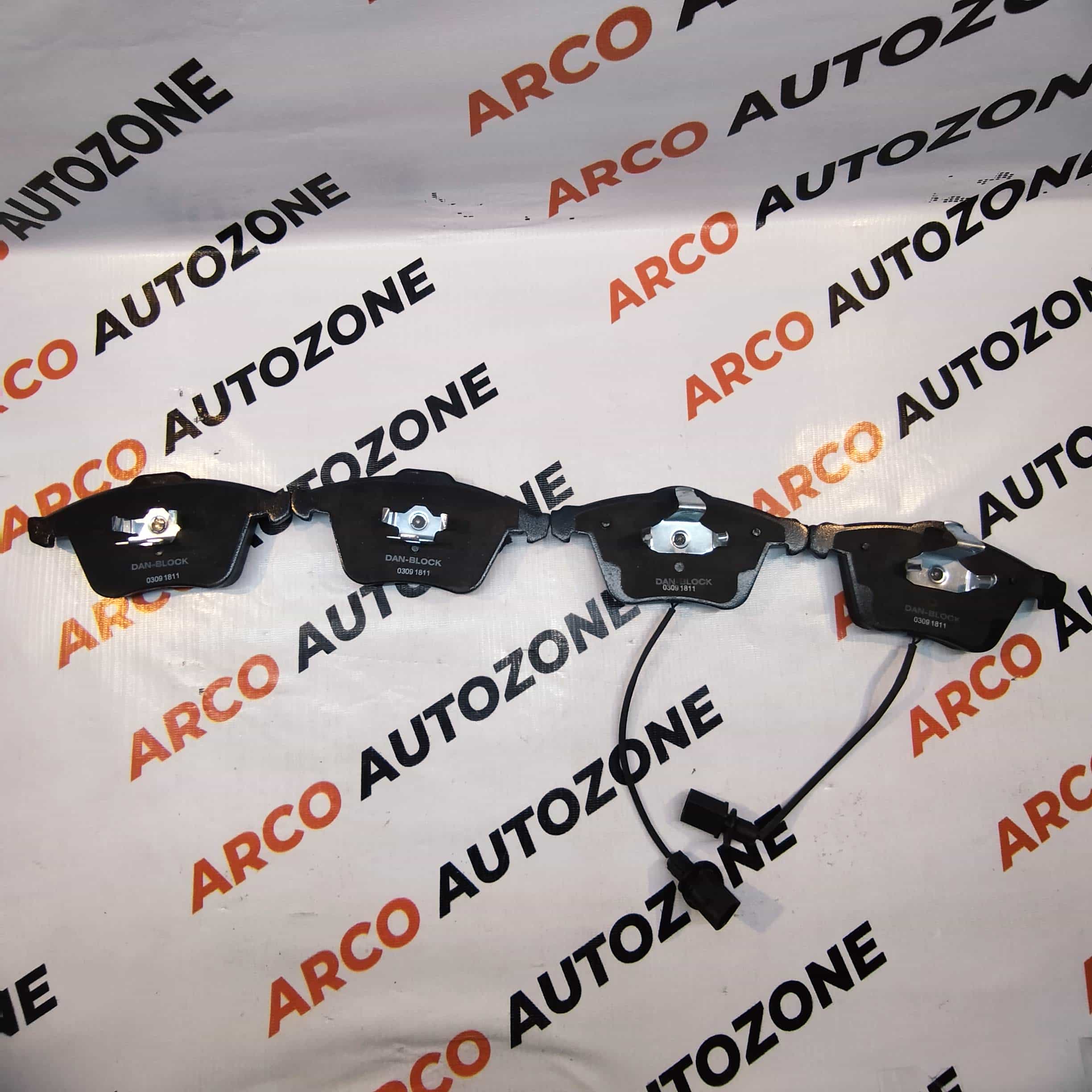 FRONT BRAKE PAD AUDI A6 4G2 C7 ROU