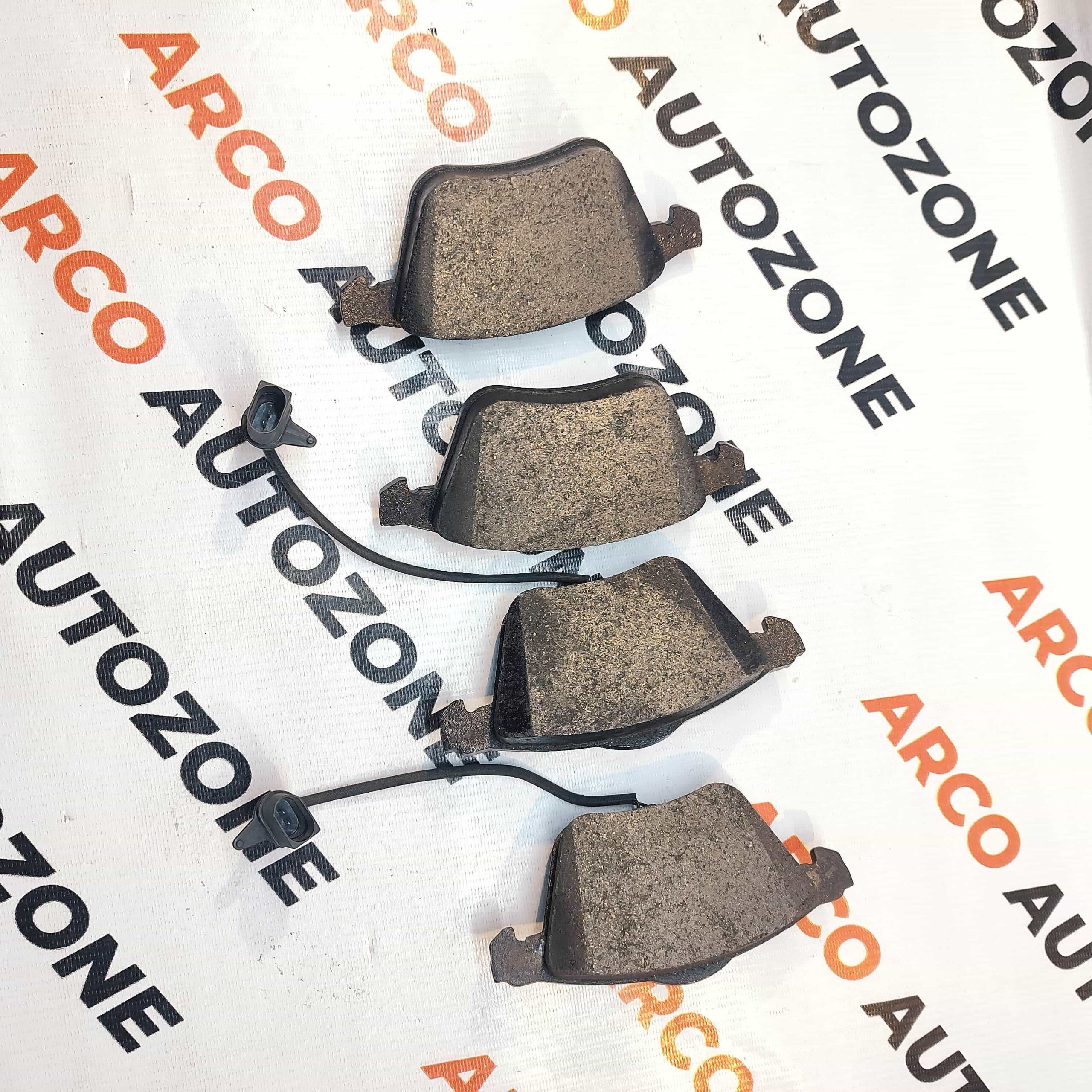 FRONT BRAKE PAD AUDI A6 4G2 C7 ROU