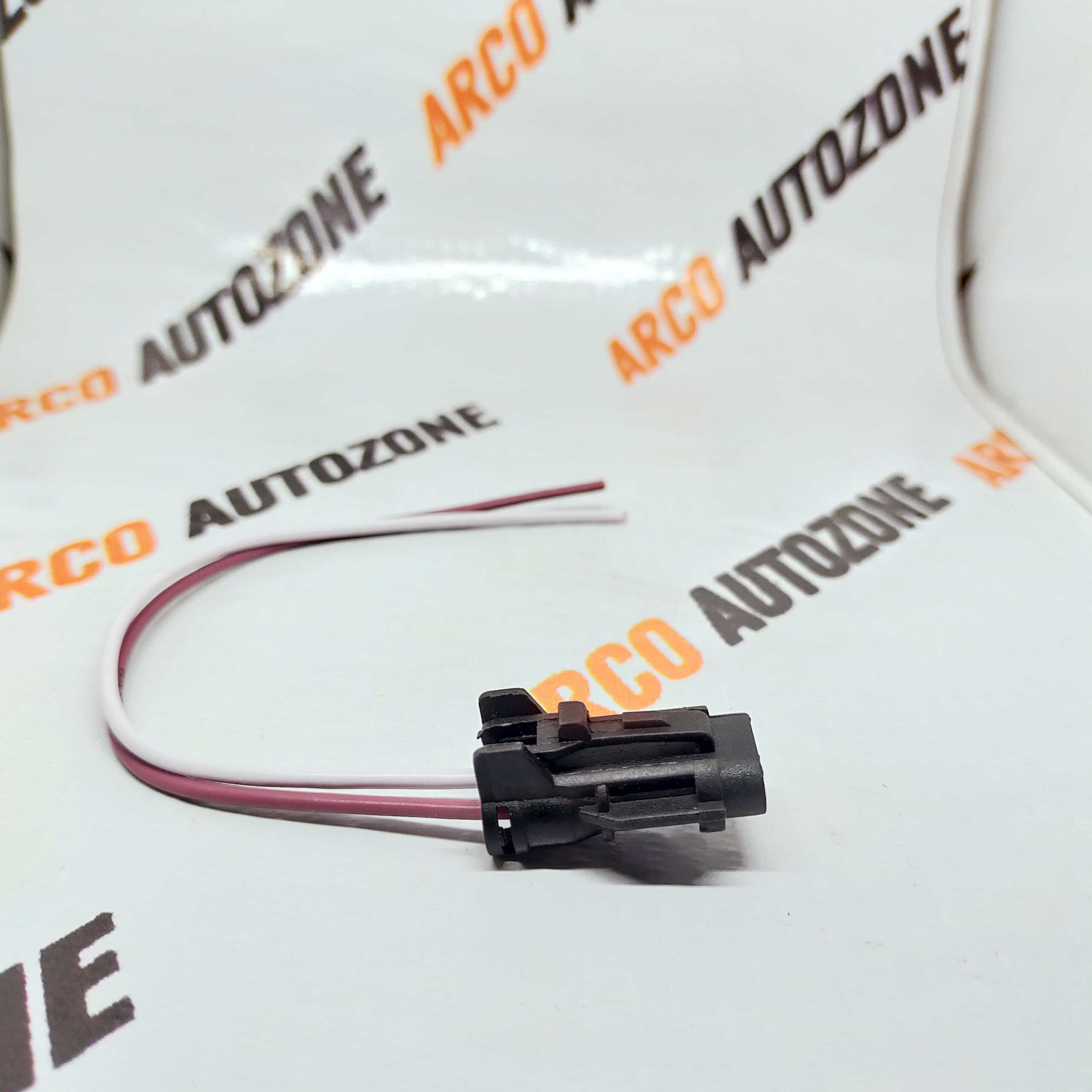 ELECTRONIC COMPONENTS WIRING HARNESS COUPLER AMBIENT TEMPRATURE SENSOR HYUNDAI 969853X000 2 PIN