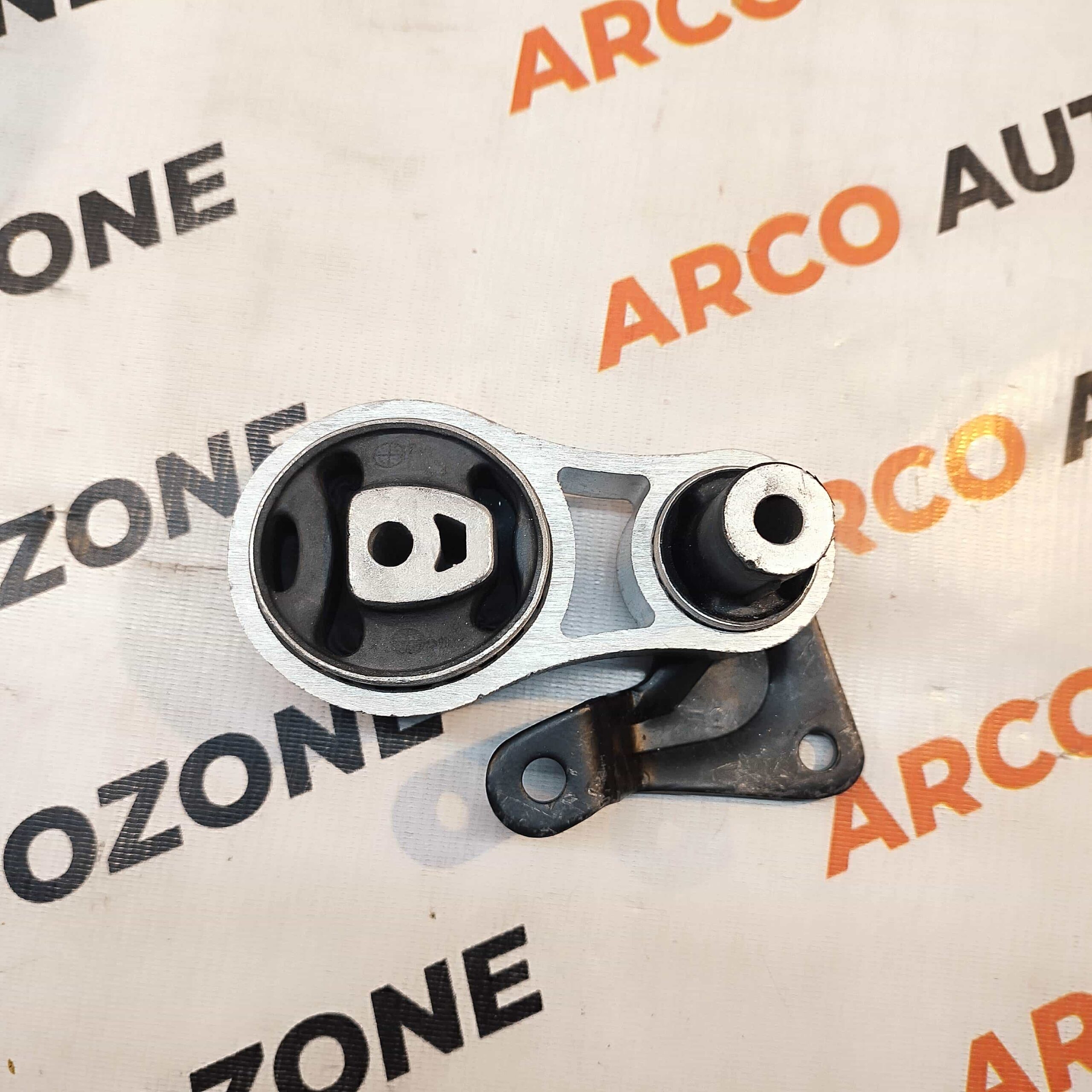 GEAR MOUNTING FIGO FIESTA IMP 3S6Z6068A