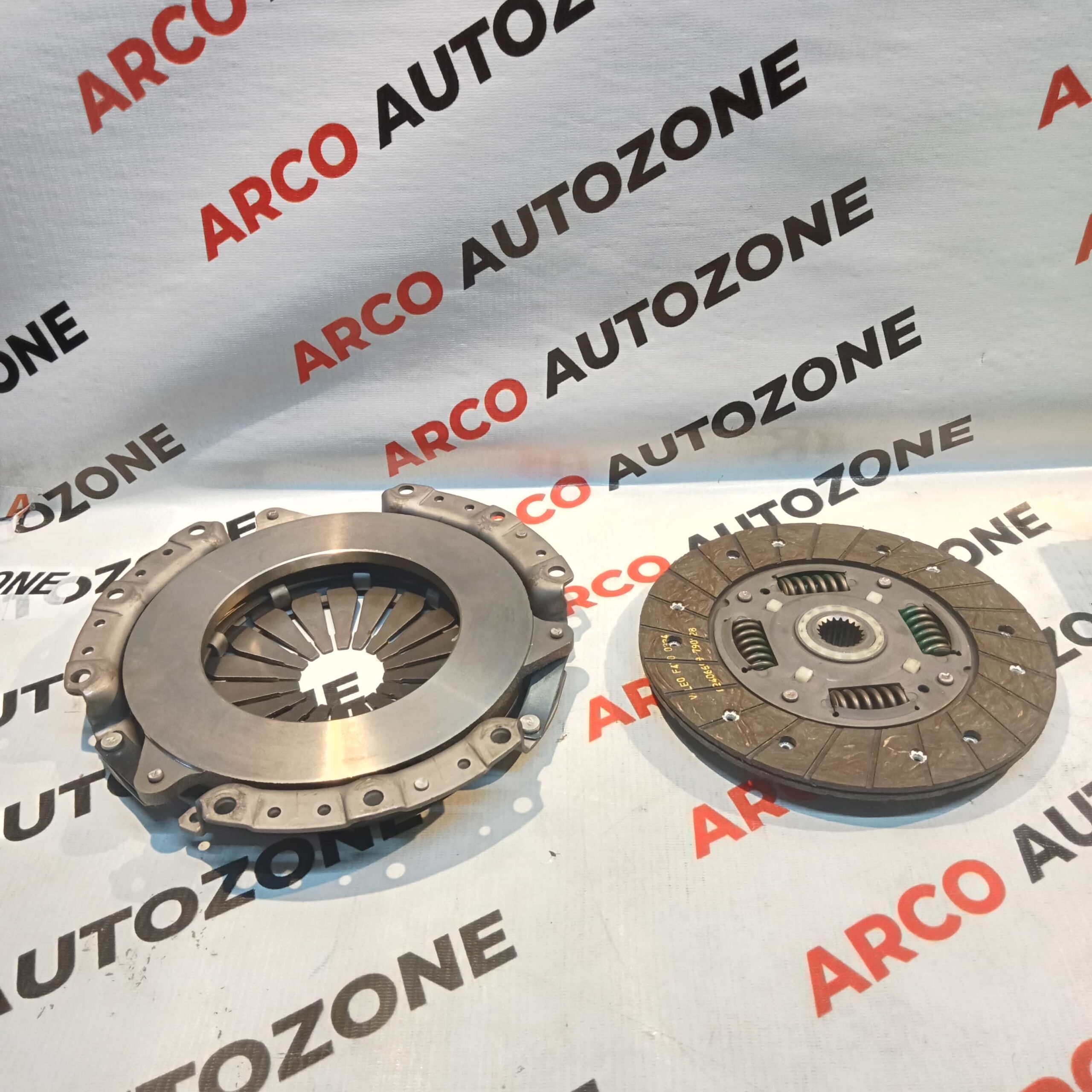 CLUTCH SET GETZ ACCENT PETROL 1.3L VALEO 404515