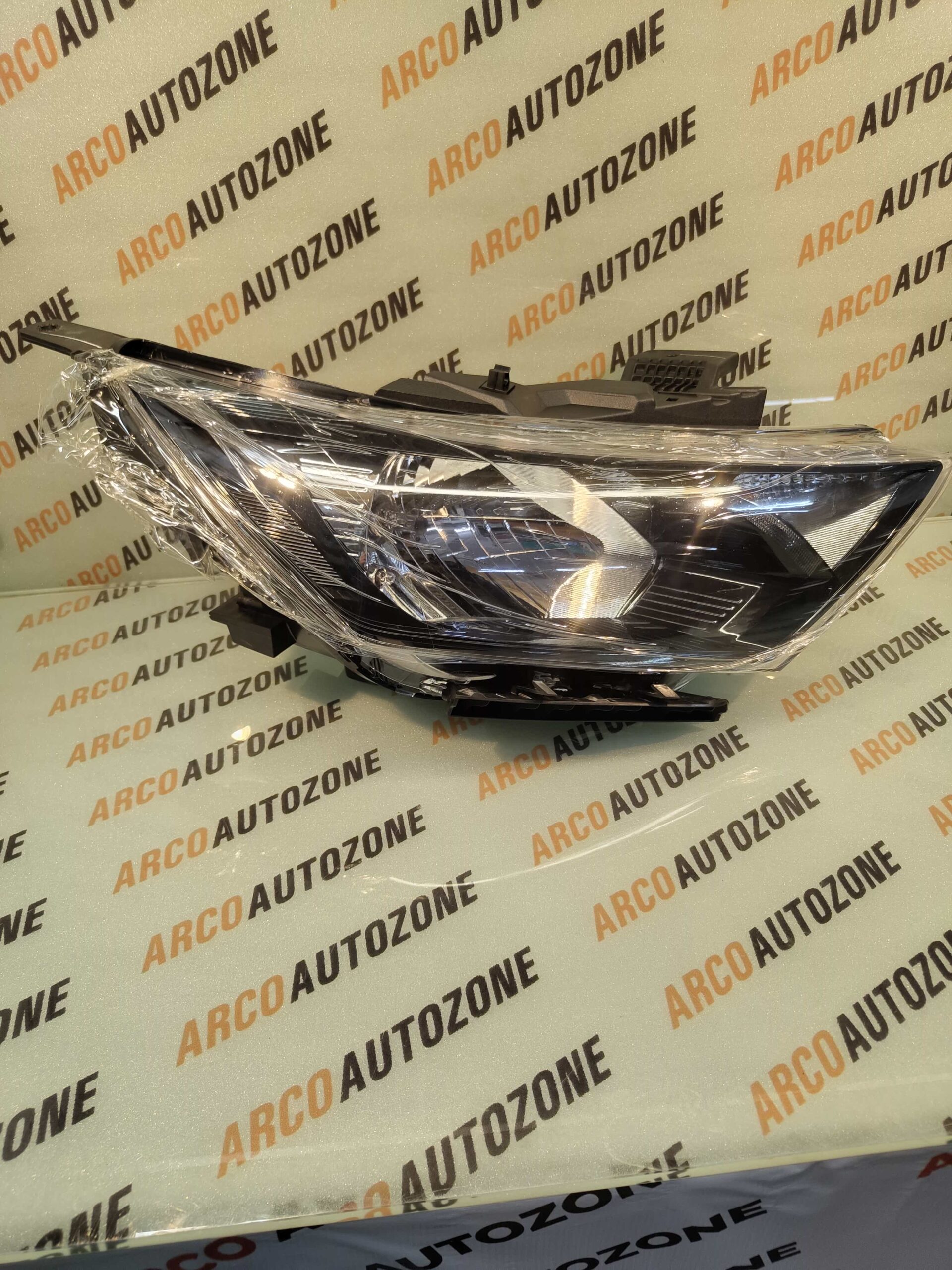 HEAD LIGHT RIGHT