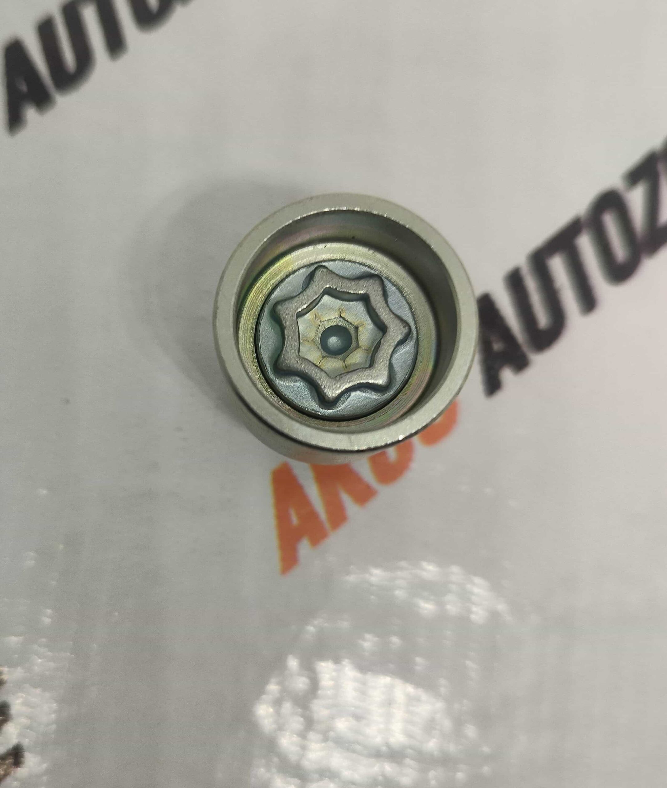 SPECIAL WHEEL NUT AUDI 7 X