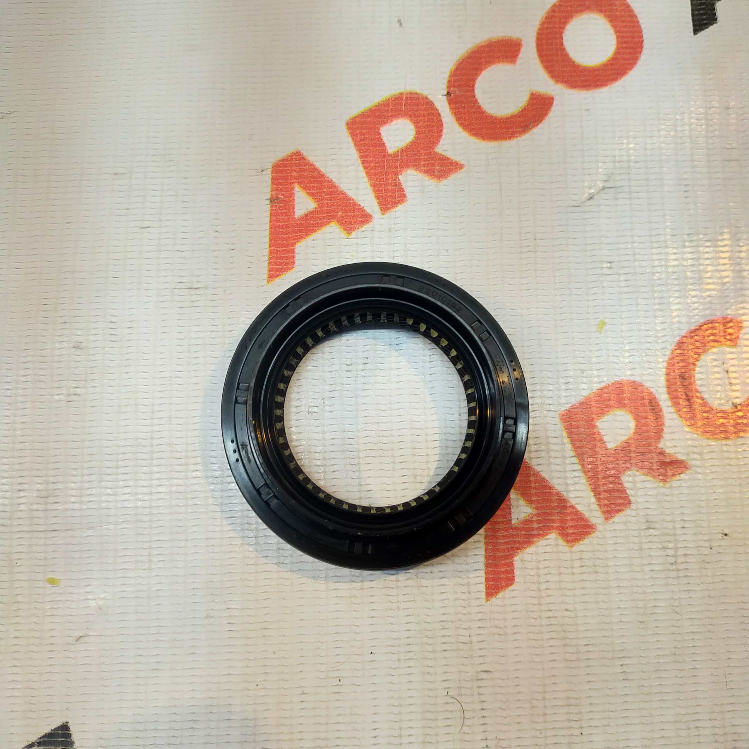 AXLE SEAL LEFT SWIFT ERTIGA ALTO WAGONR PETROL CAR 27432M74L00