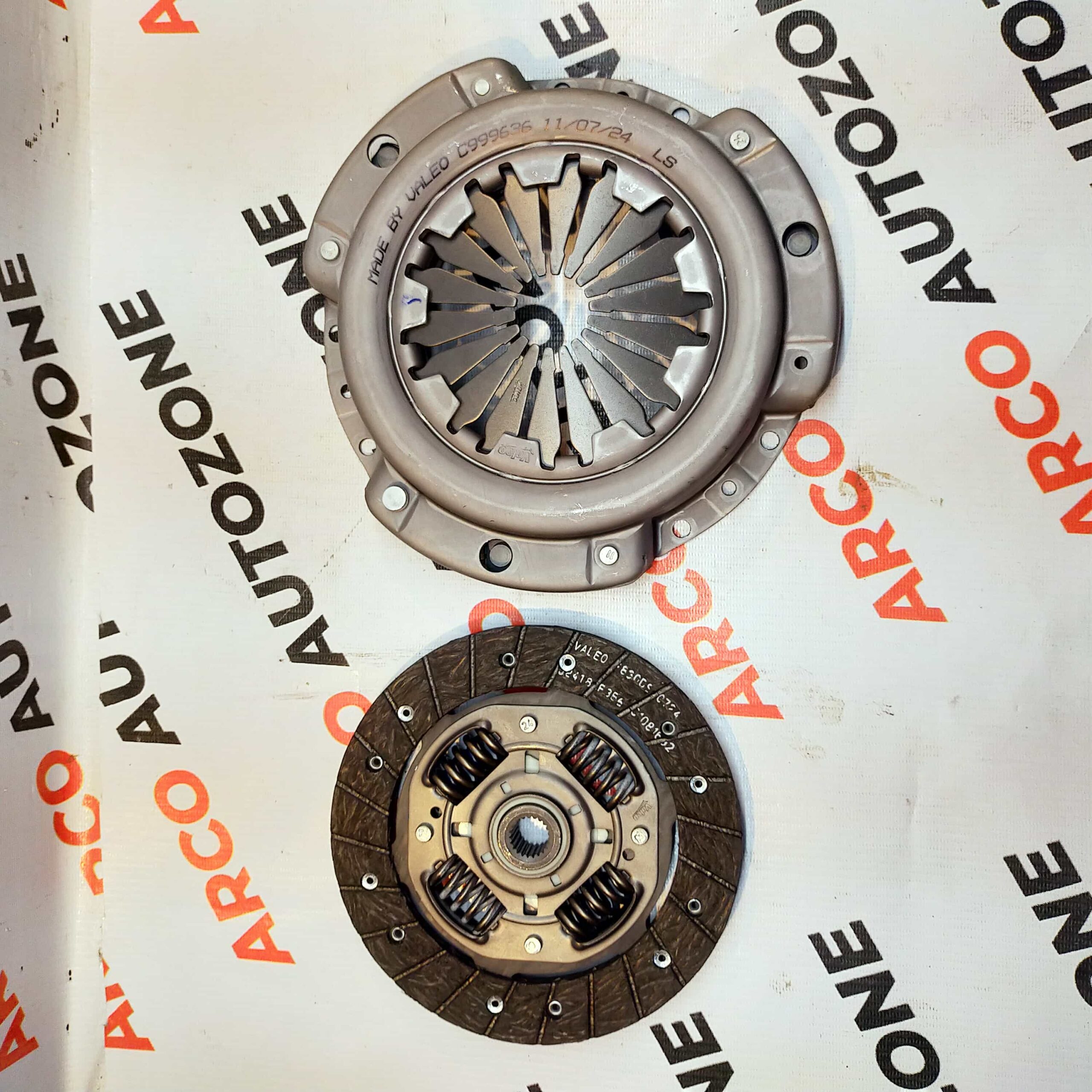 CLUTCH SET KWID REDIGO VALEO 843675