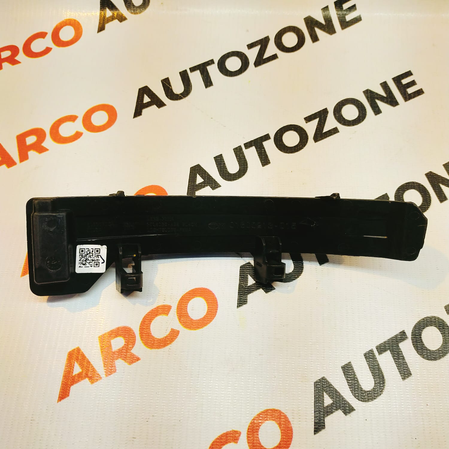 SIDE MIRROR INDICATOR HARRIER NEXON PUNCH NEW CURV RIGHT TATA 544681100145