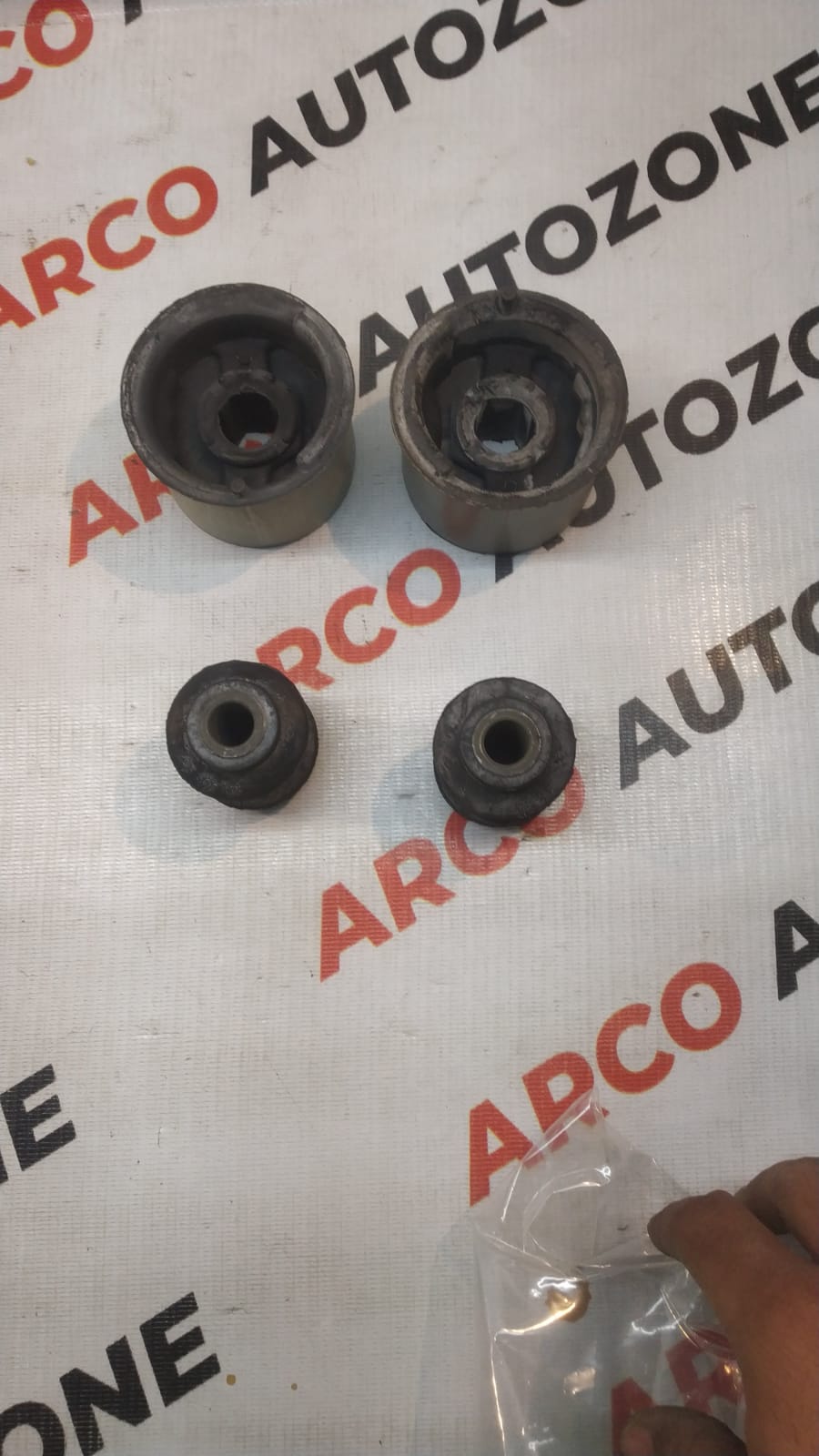 FRONT BUSH KIT FABIA T1 Q3