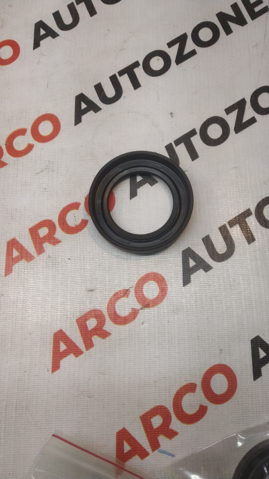 AXLE SEAL SCORPIO BIG