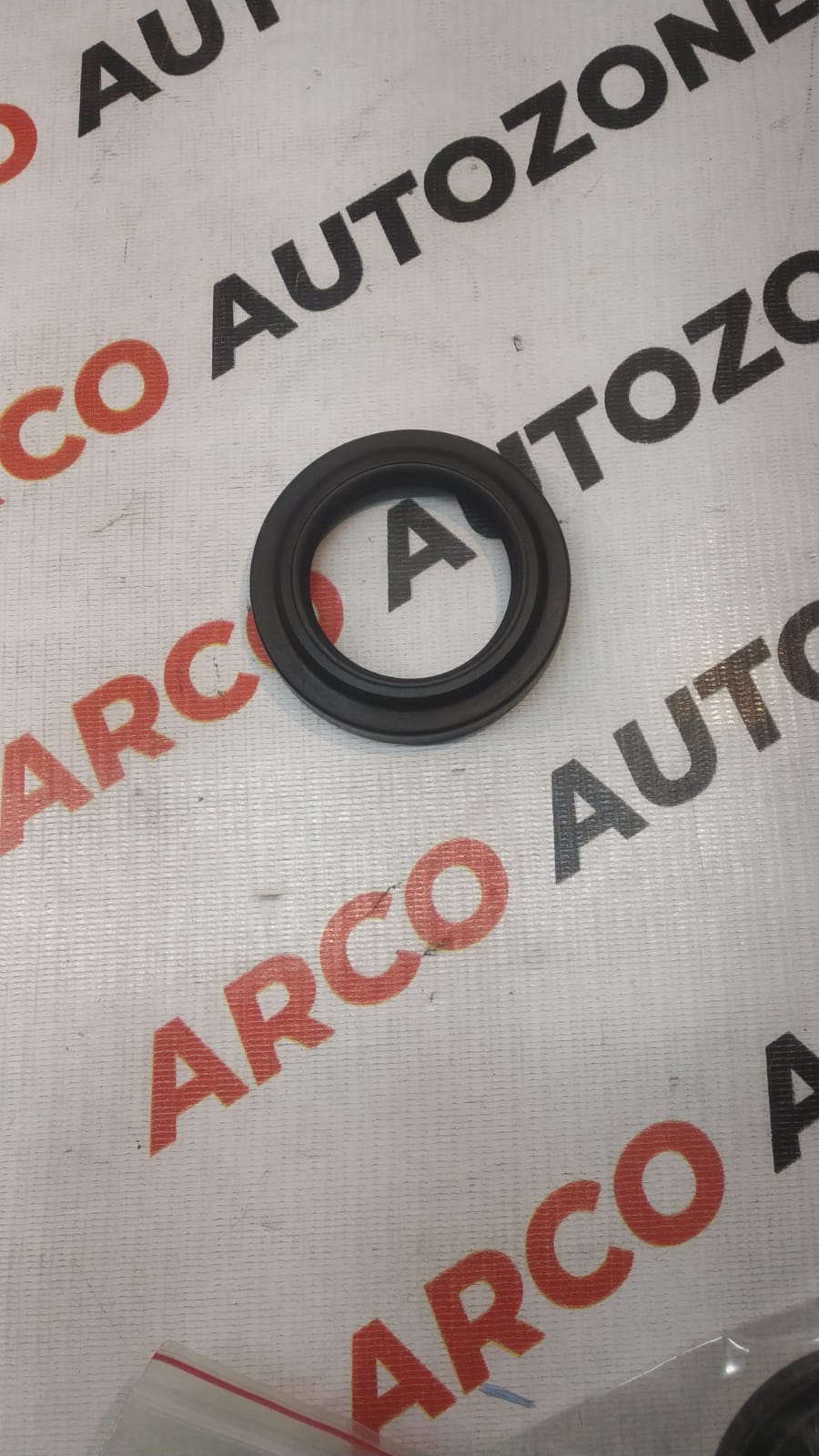 AXLE SEAL SCORPIO BIG