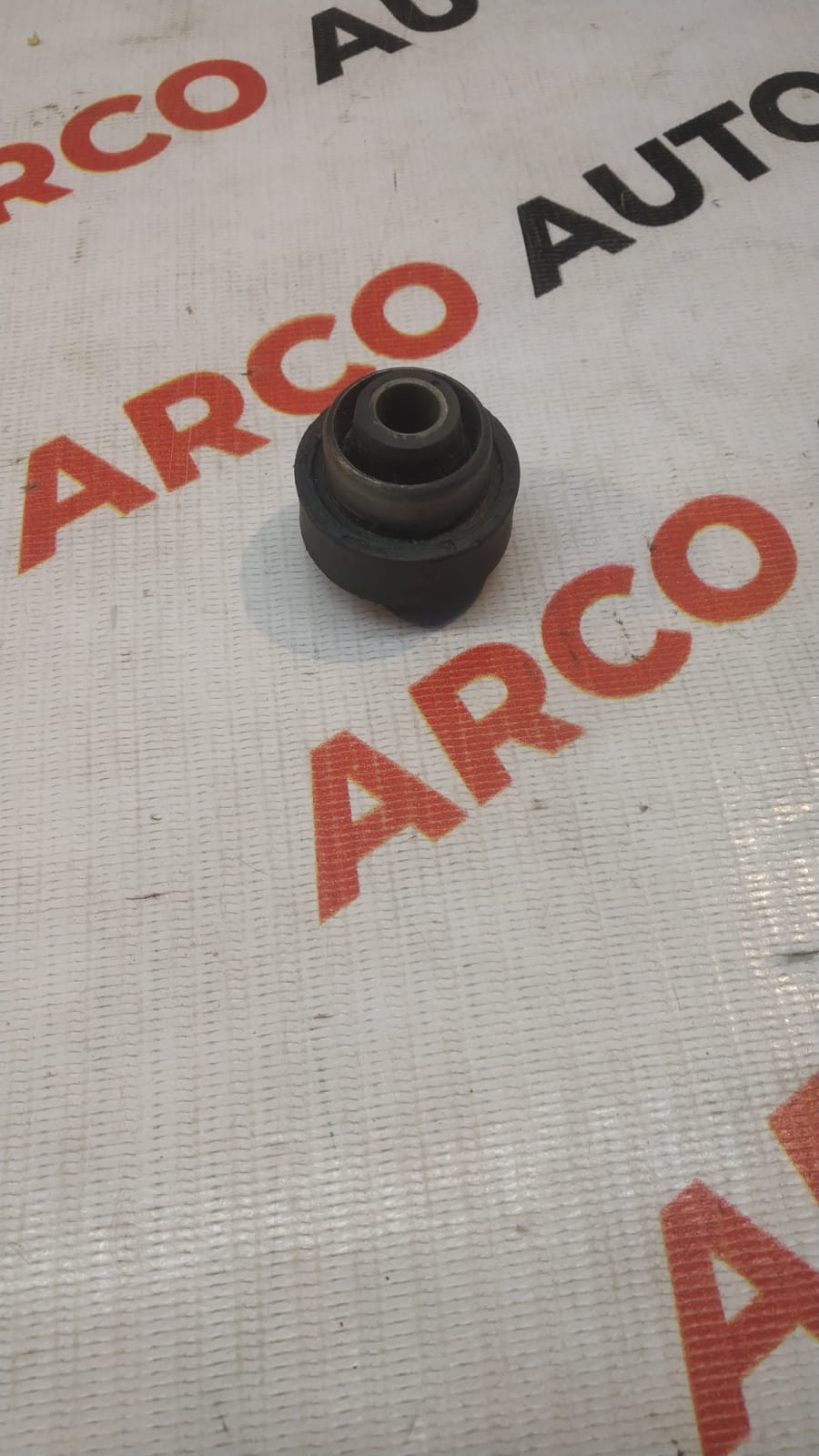RADIATOR RUBBER SCORPIO EACH