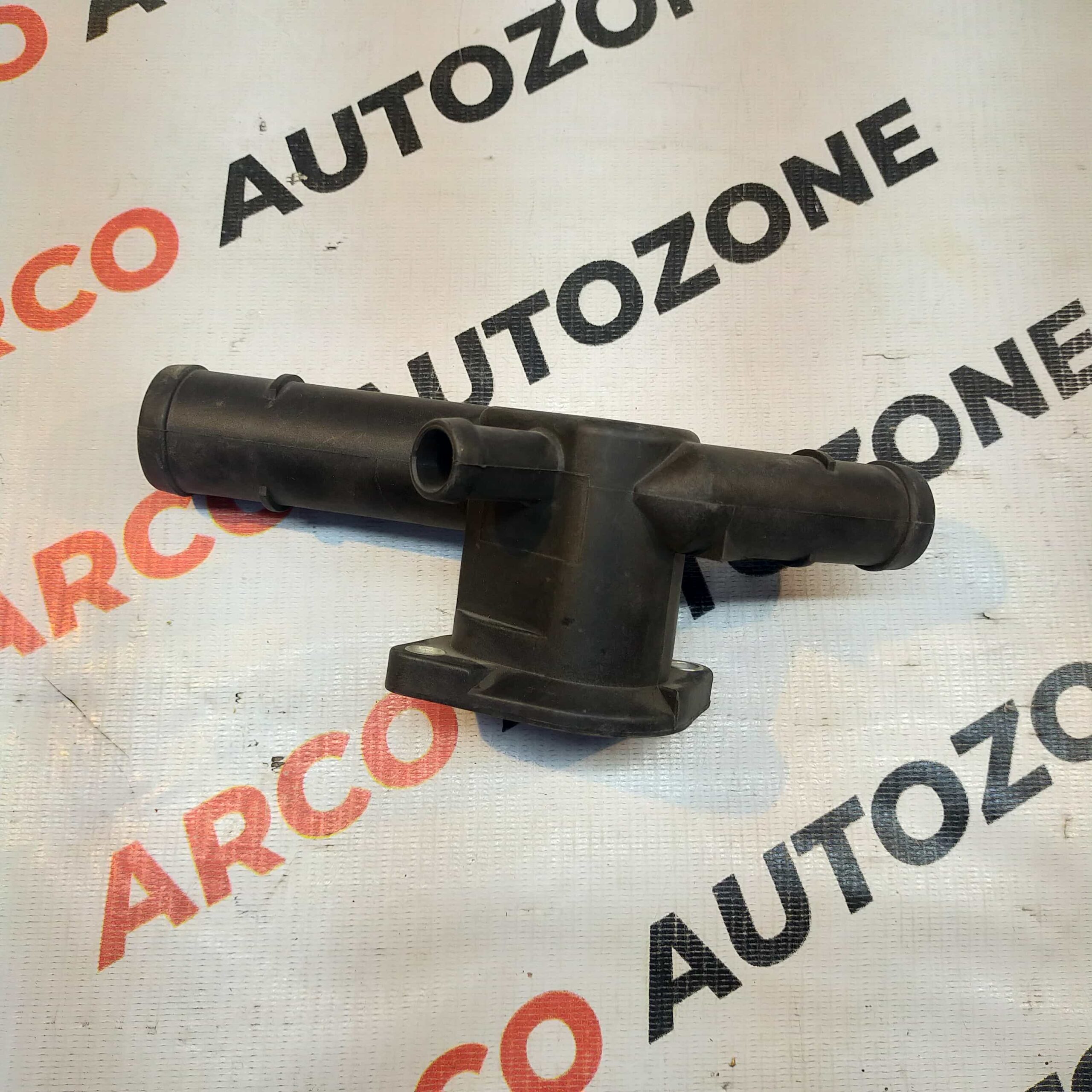 WATER ELBOW OCTAVIA DIESEL 2 BIG 1 SMALL PIPE