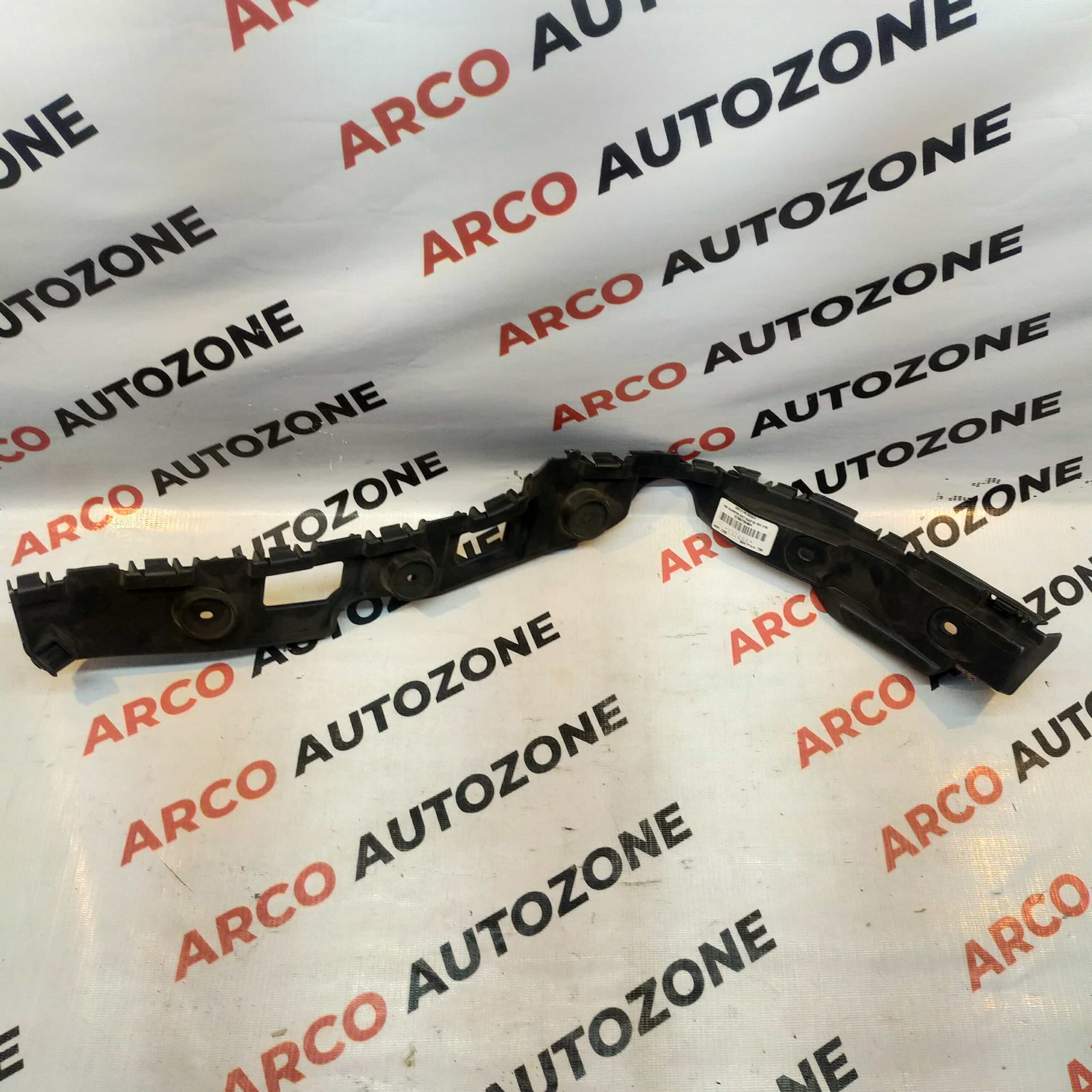 REAR BUMPER BRACKET RAPID RIGHT VW 5J5807394RH