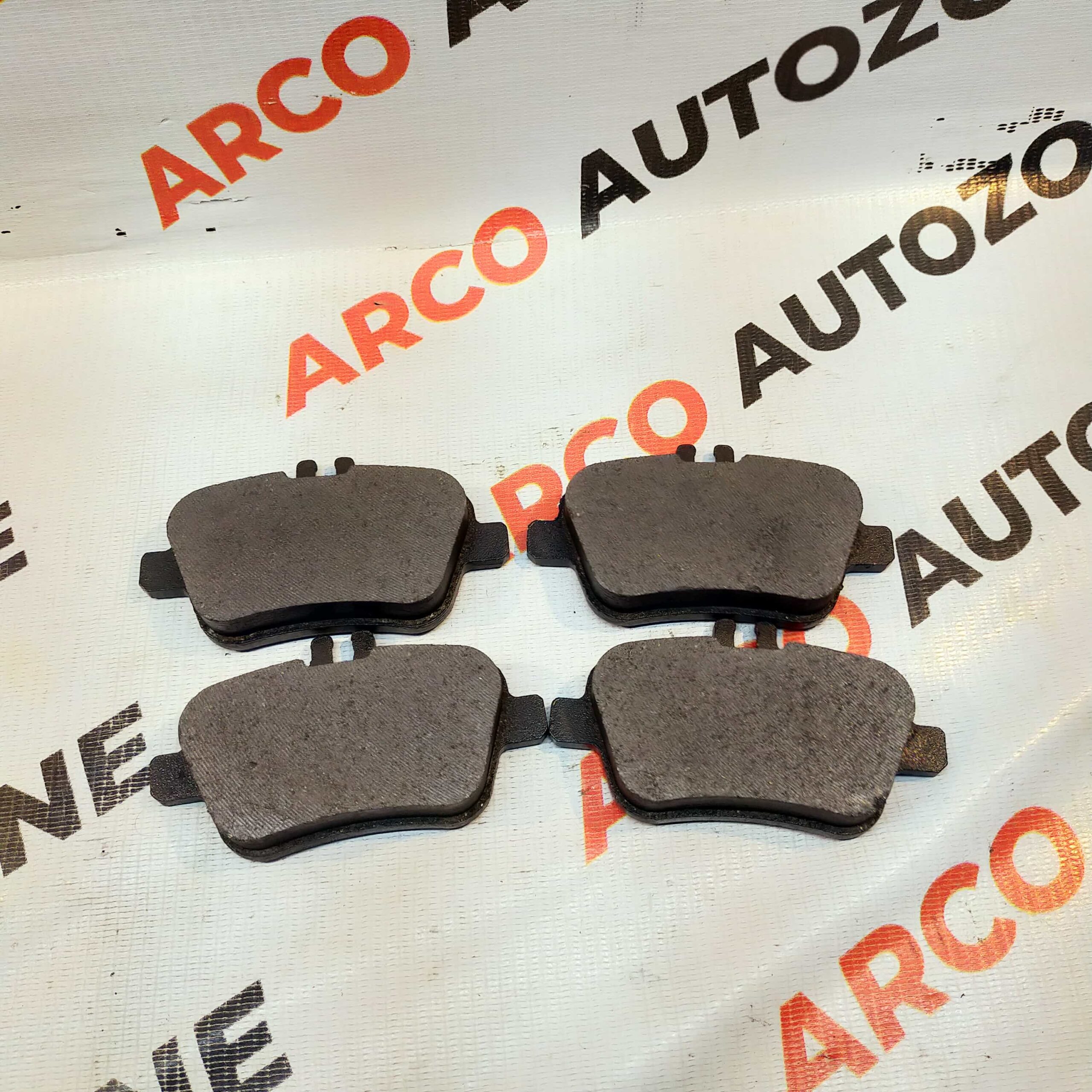 REAR BRAKE PAD MERCEDES W176 W246 C117 DELPHI LP2289