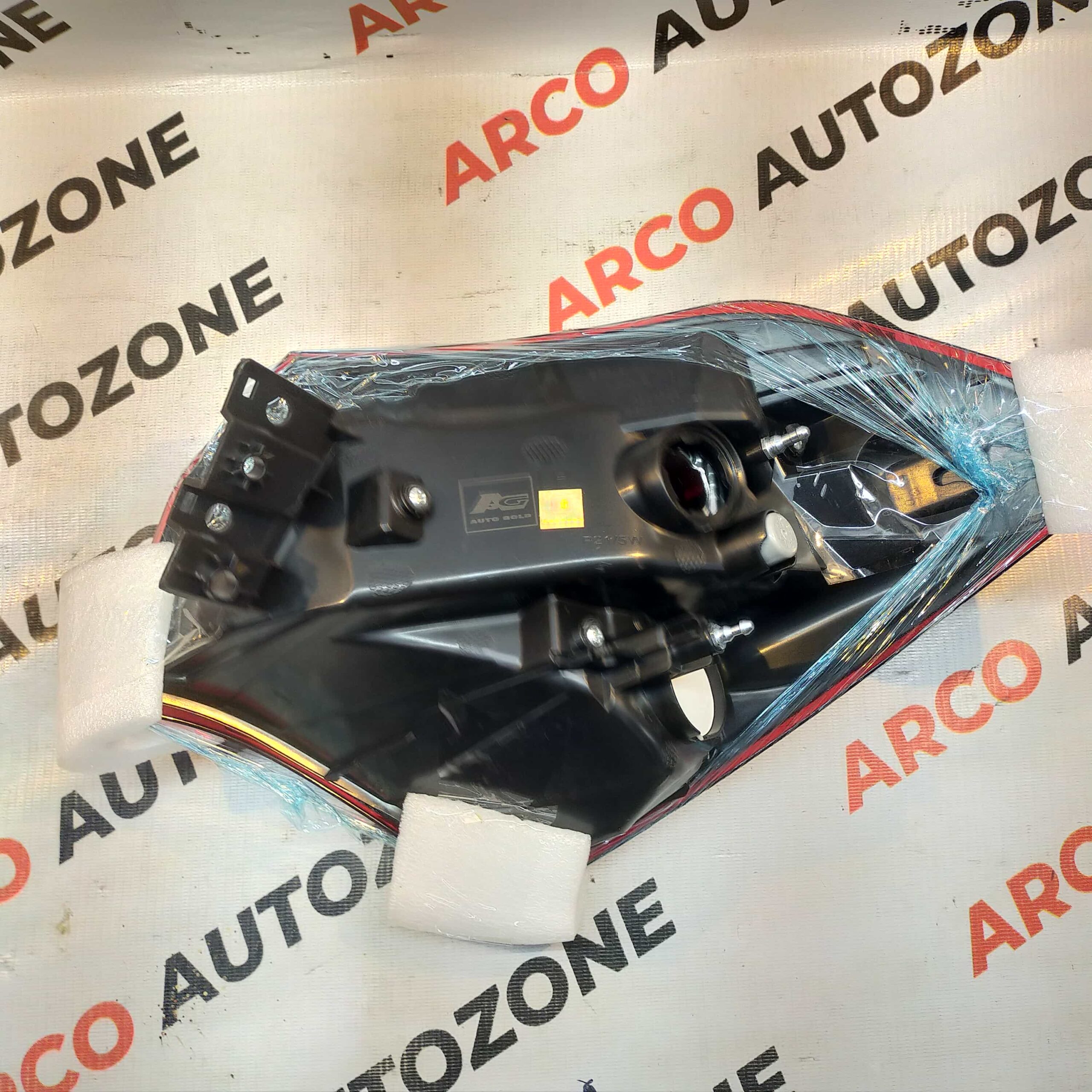 LIGHTING TAIL LIGHT ELITE T1 LEFT AUTOGOLD AG0343L
