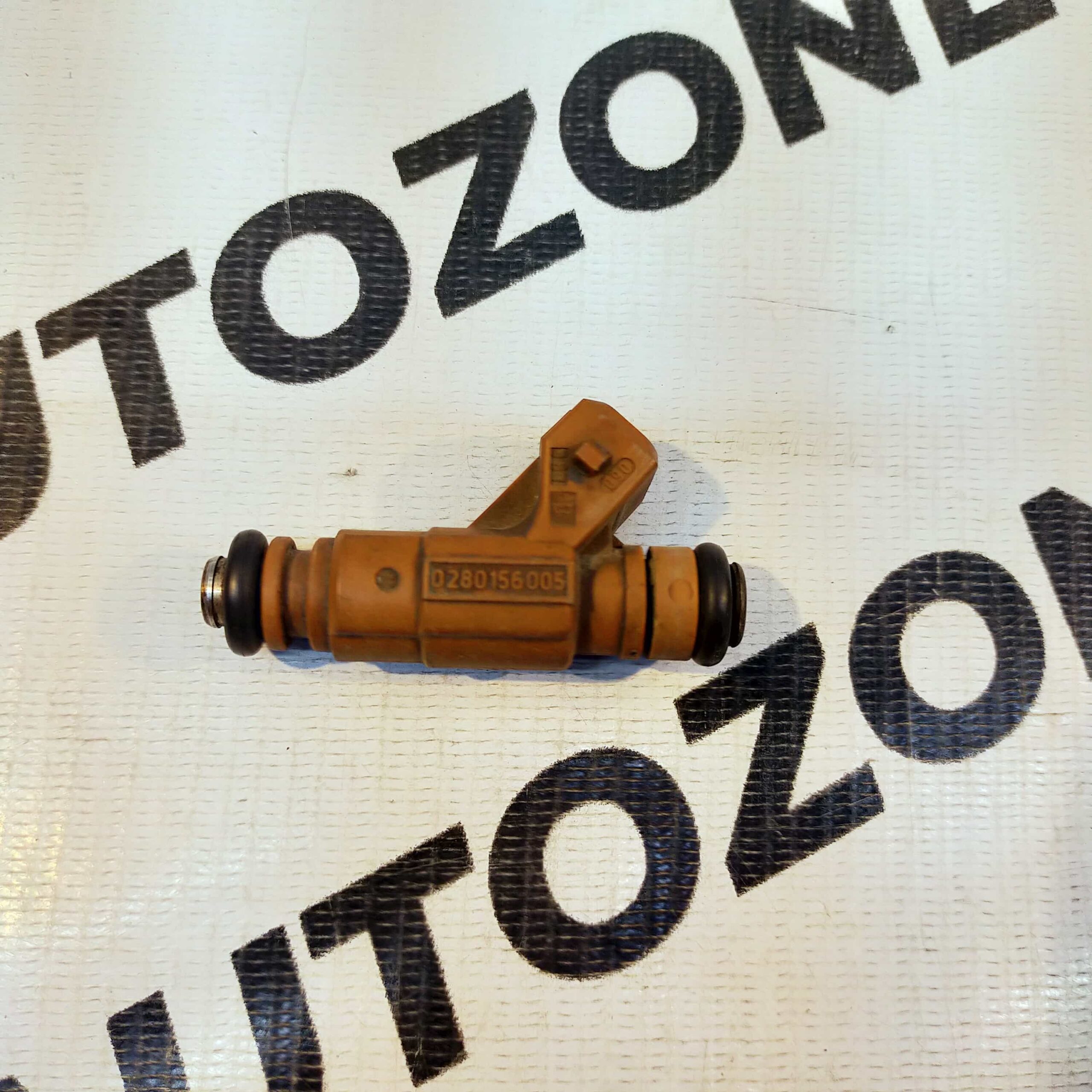INJECTOR PETROL CAR IKON RED BOSCH 0280156005