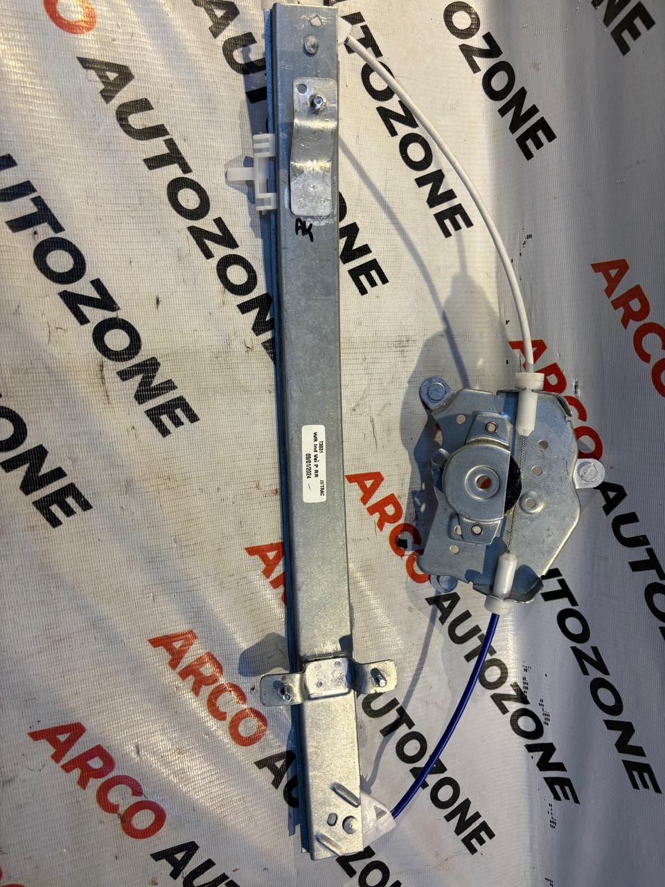GLASS MACHINE VISTA ZEST BOLT PWR REAR RIGHT WITHOUT MOTOR TRAC T3031