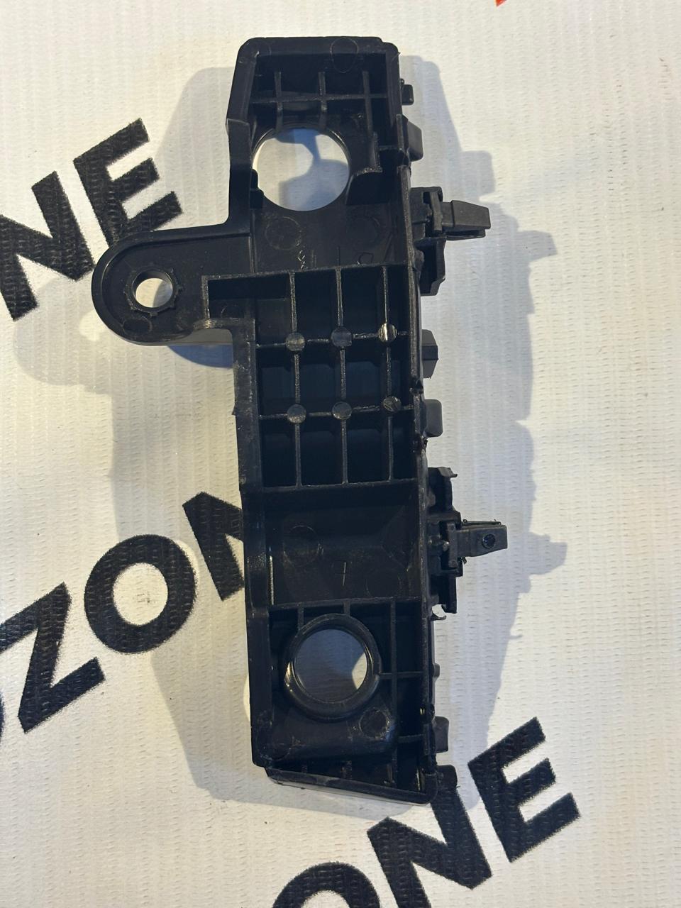 FRONT BUMPER BRACKET SELTOS RIGHT ACC KIASEL1FBBR 86552Q6000