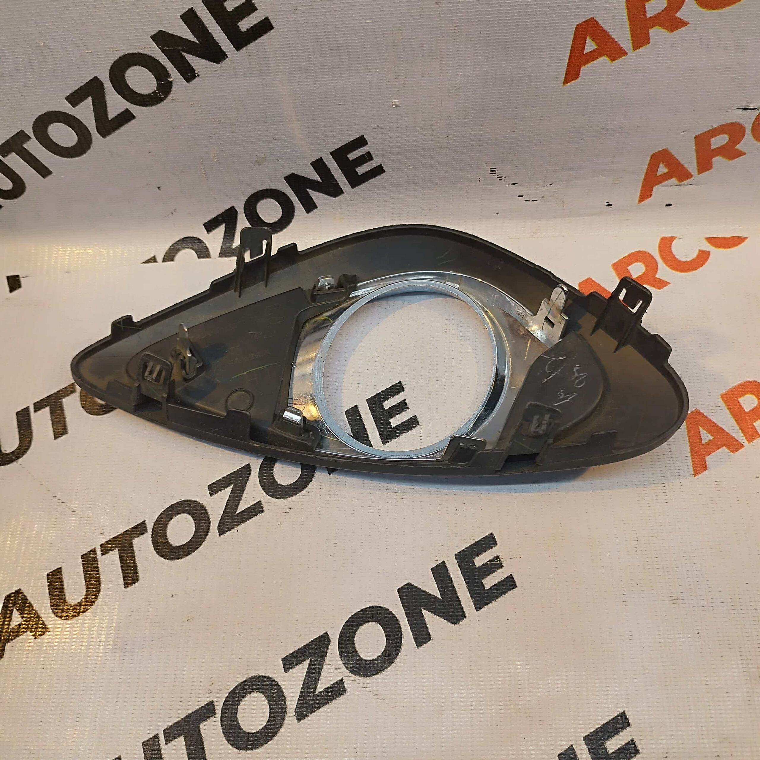 FOG LAMP COVER MICRA T2 CHROME LEFT 622573HN0B