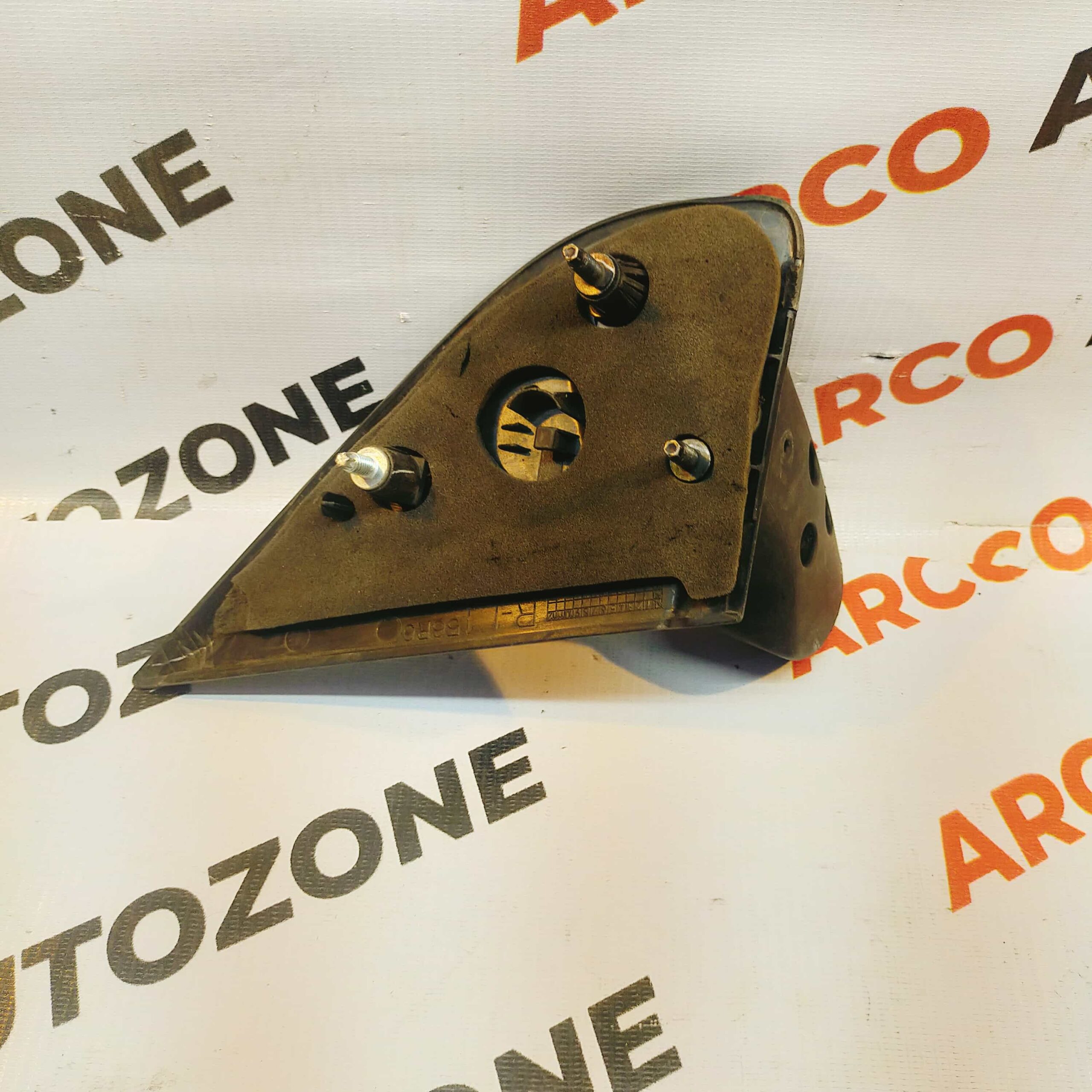 SIDE MIRROR BRACKET DZIRE 18 LEFT MANUAL LOT