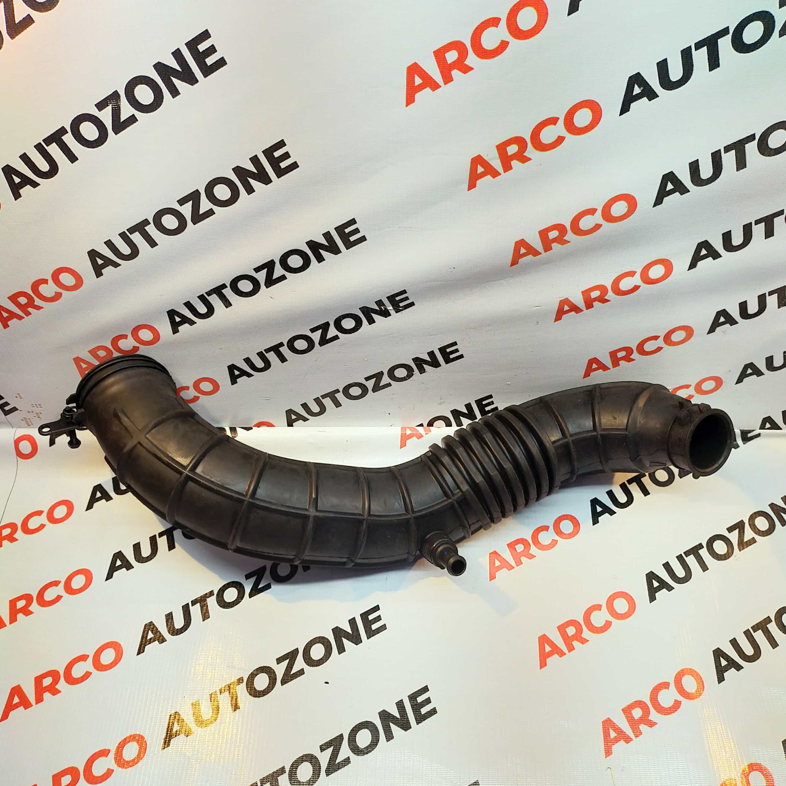 AIR CLEANER HOSE I20 T1 T2 DIESEL HYU 281401J410