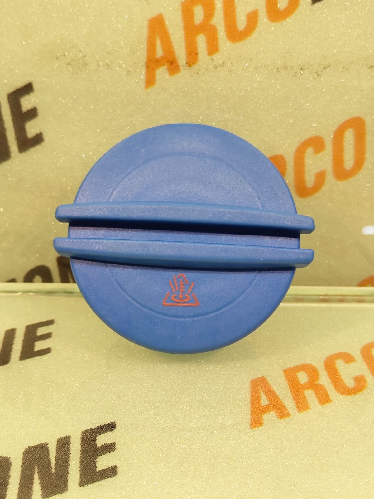 COOLANT CAP POLO VENTO RAPID LAURA OCTAVIA IMP 3B0121321