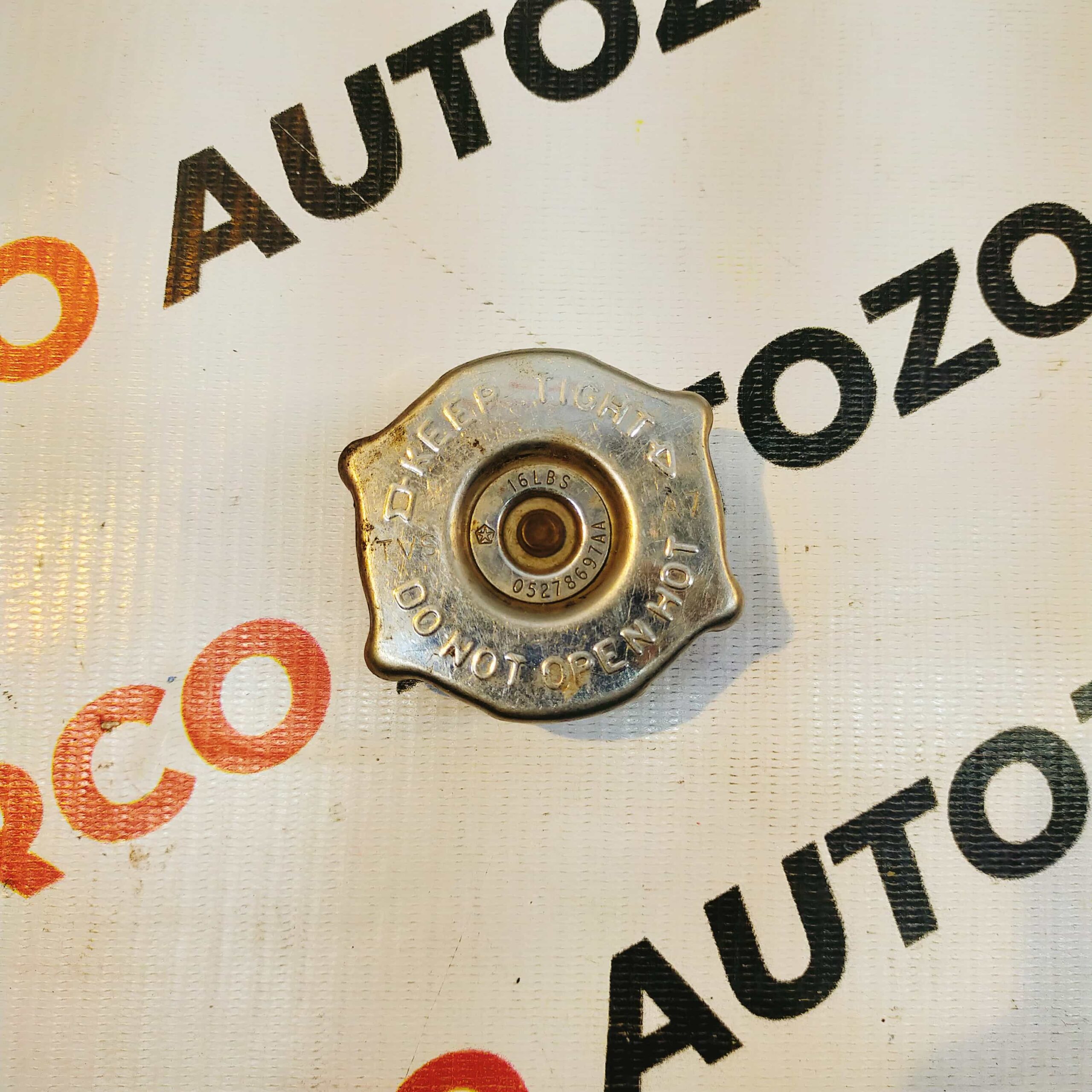 RADIATOR CAP SCORPIO BOLERO OLD H8 16LBS TVS 05278697AA