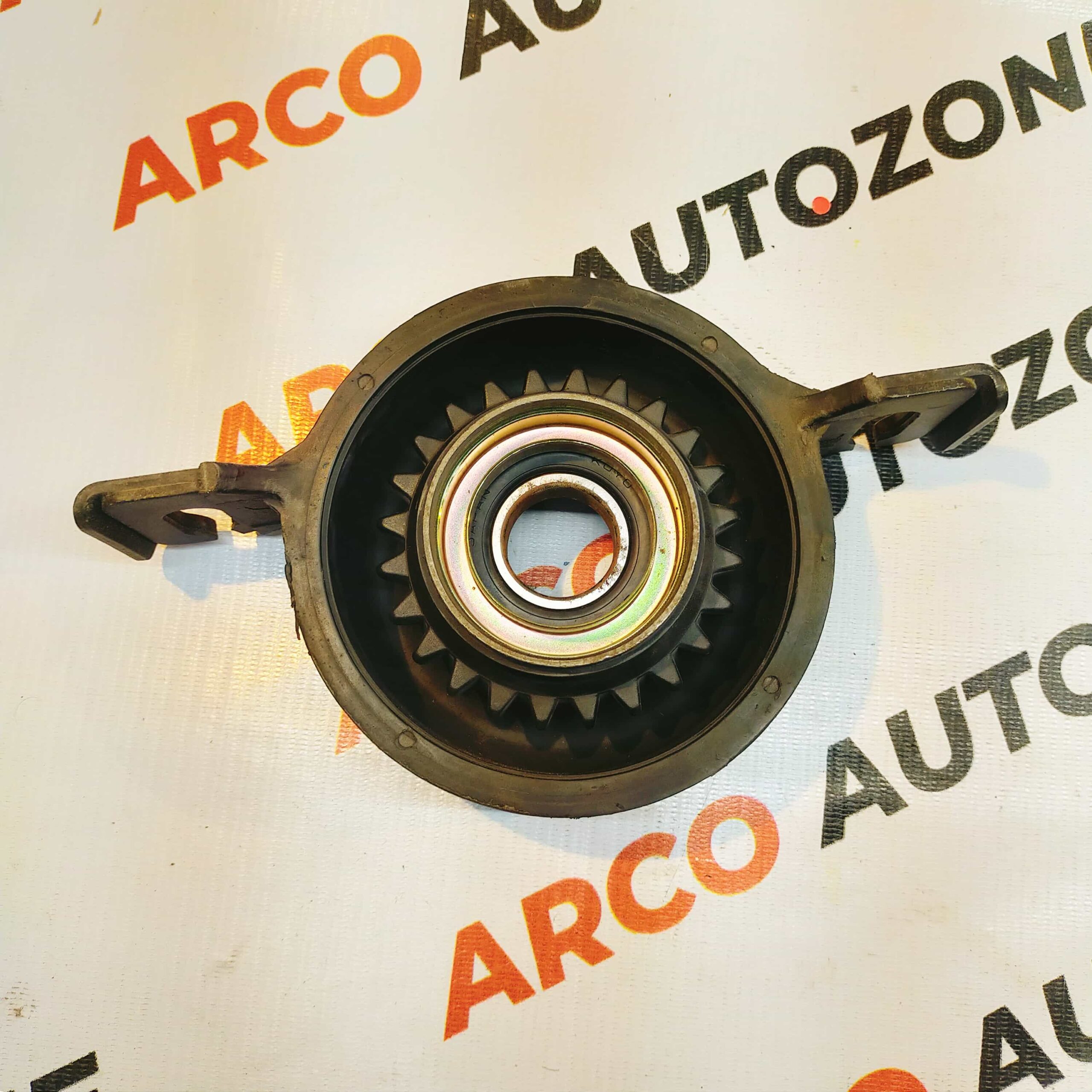 CENTRE BEARING RUBBER ENDEAVOUR RBI D29BT540