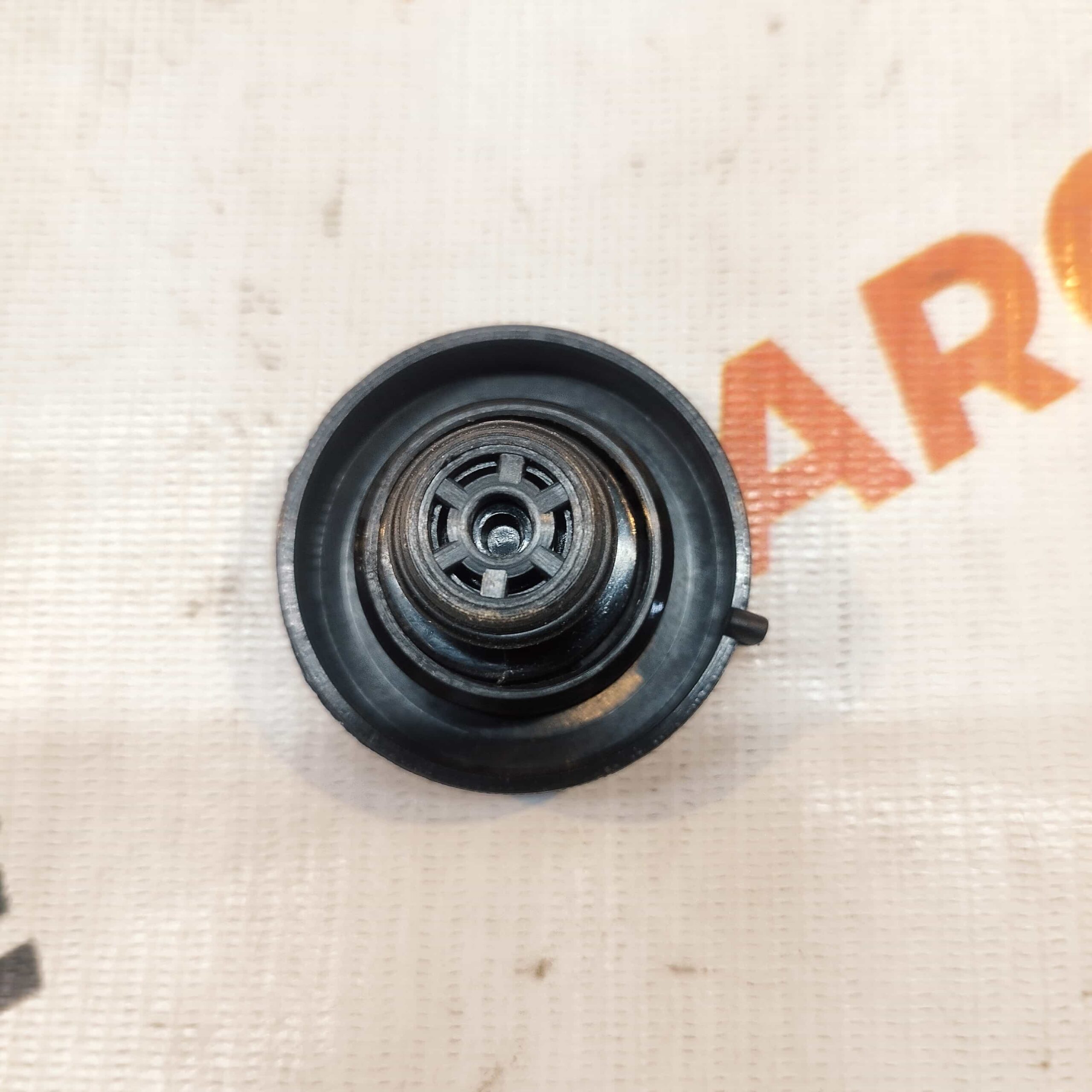 COOLANT CAP INNOVA IMP 1647528140