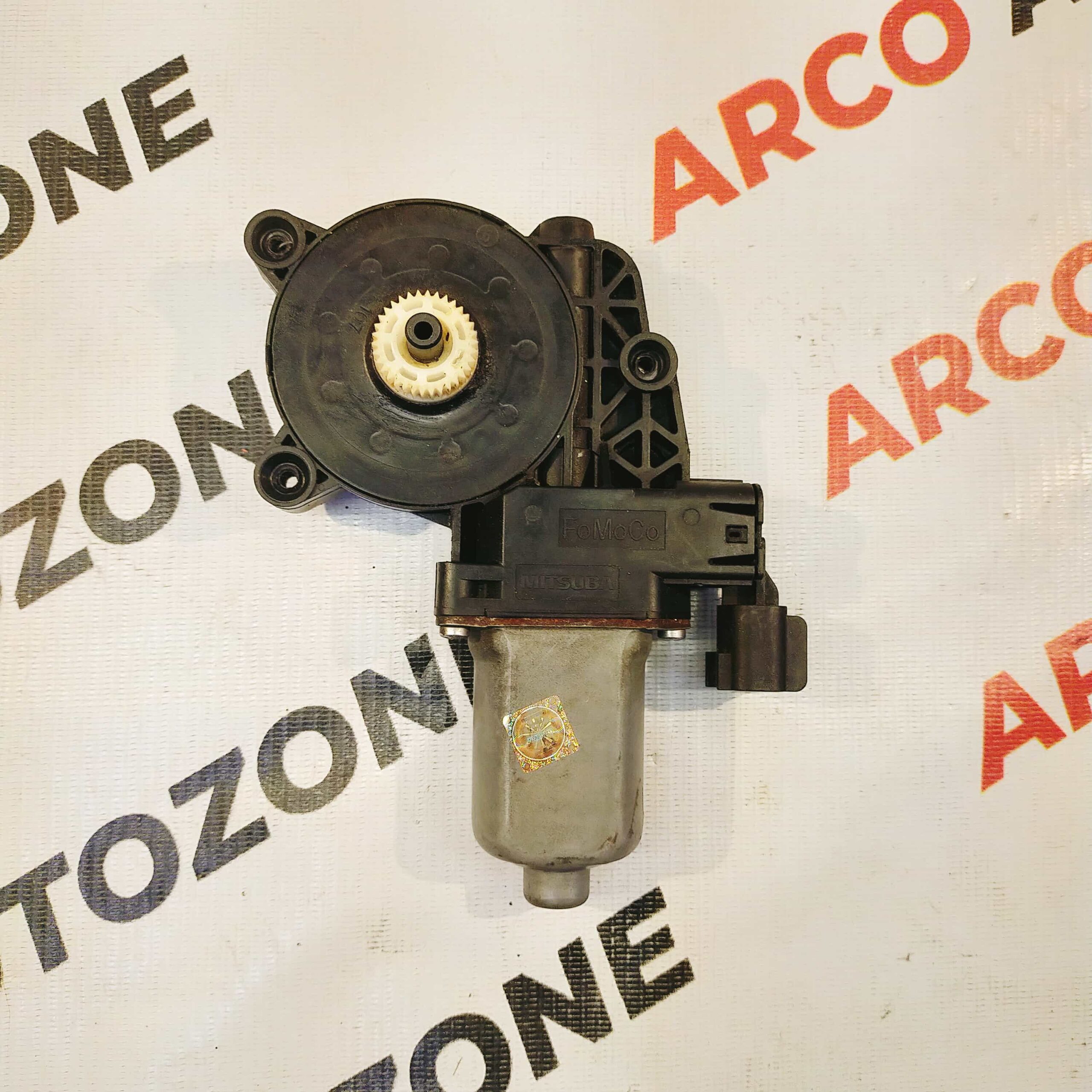 POWER WINDOW MOTOR ECOSPORT 2 PIN FRONT LEFT REAR LEFT GAPC