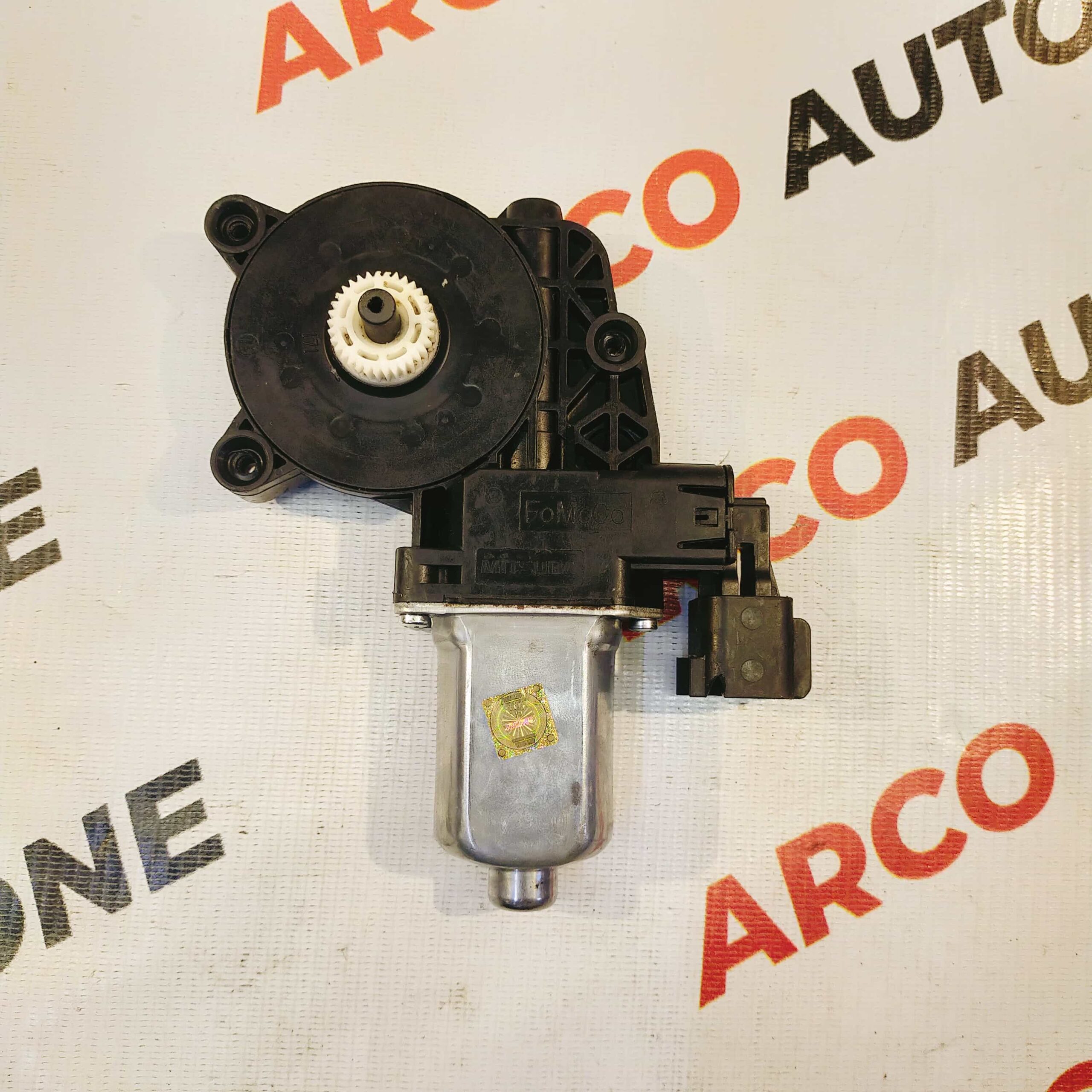POWER WINDOW MOTOR ECOSPORT 6 PIN FRONT LEFT REAR LEFT GAPC