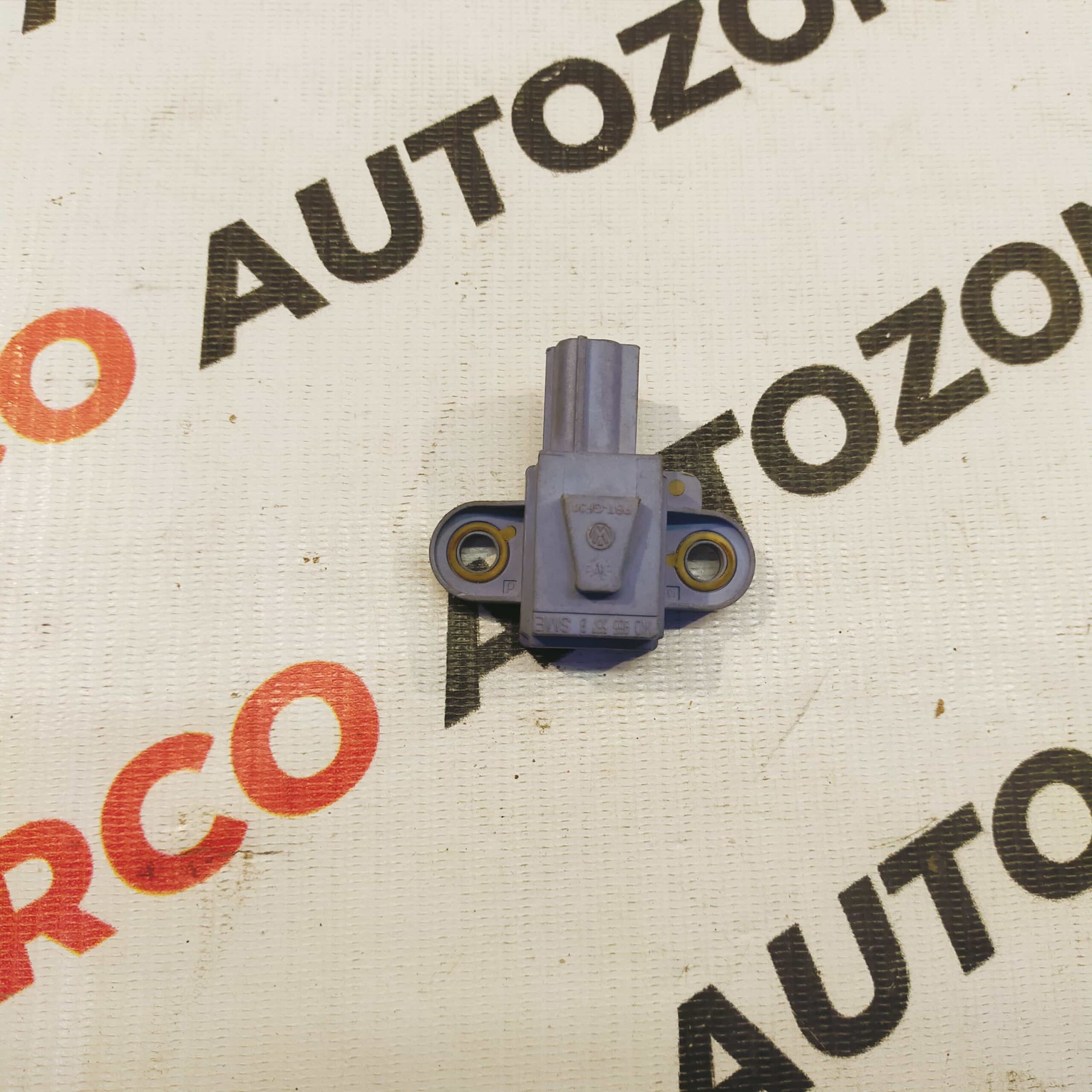DOOR PRESSURE SENSOR FRONT DOOR JETTA T1 VW 1K0955557B