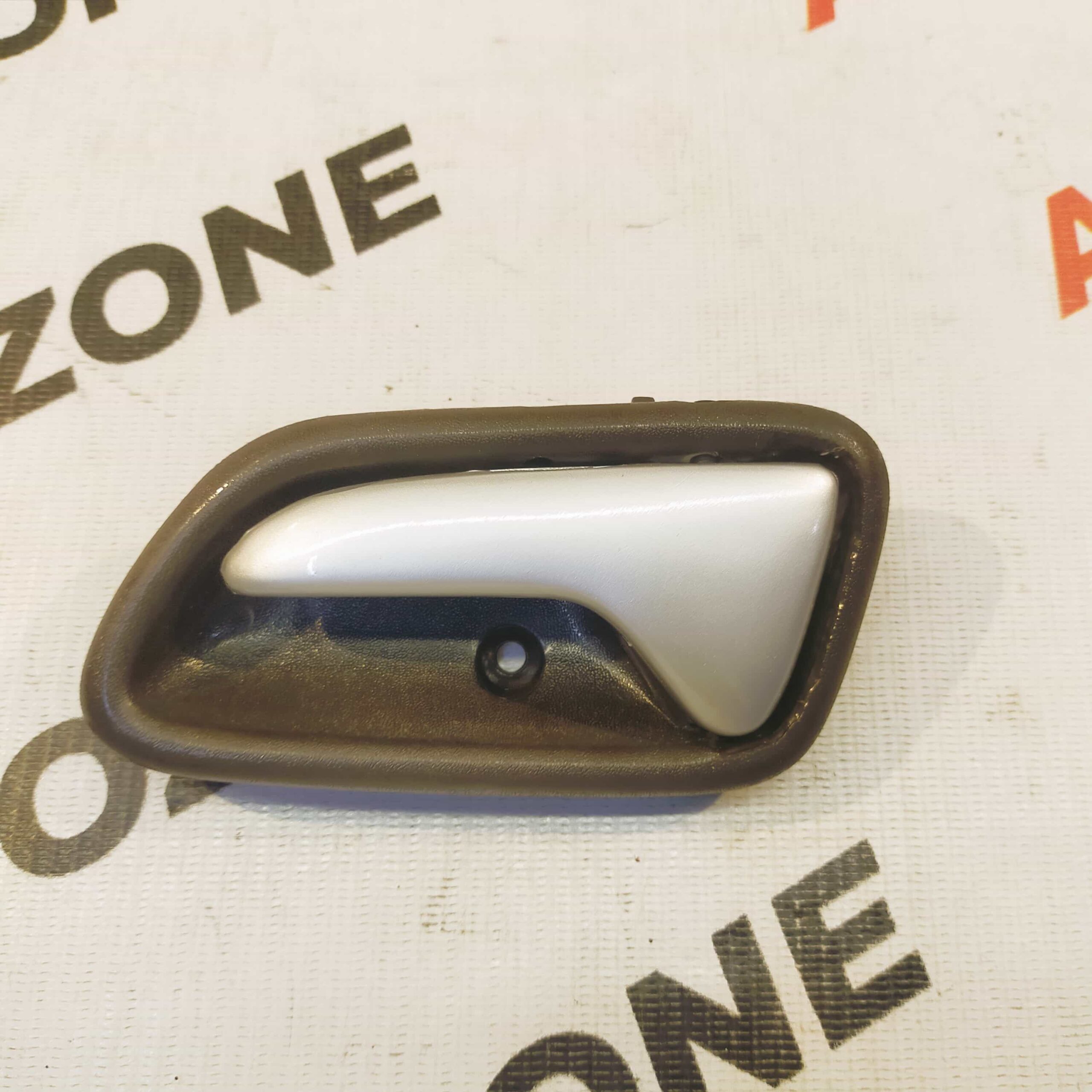 RC LEVER INNER HANDLE ALTO 800 LEFT CI 8158LH