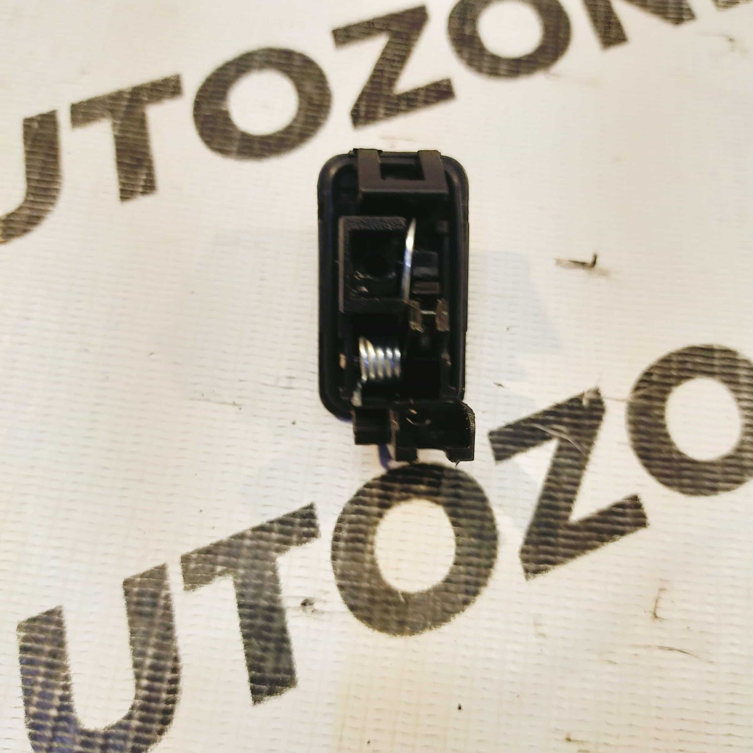 FUEL LID OPNER LOCK ALTO ASTAR SWIFT CIAZ ZEN MGP 76520M74K01
