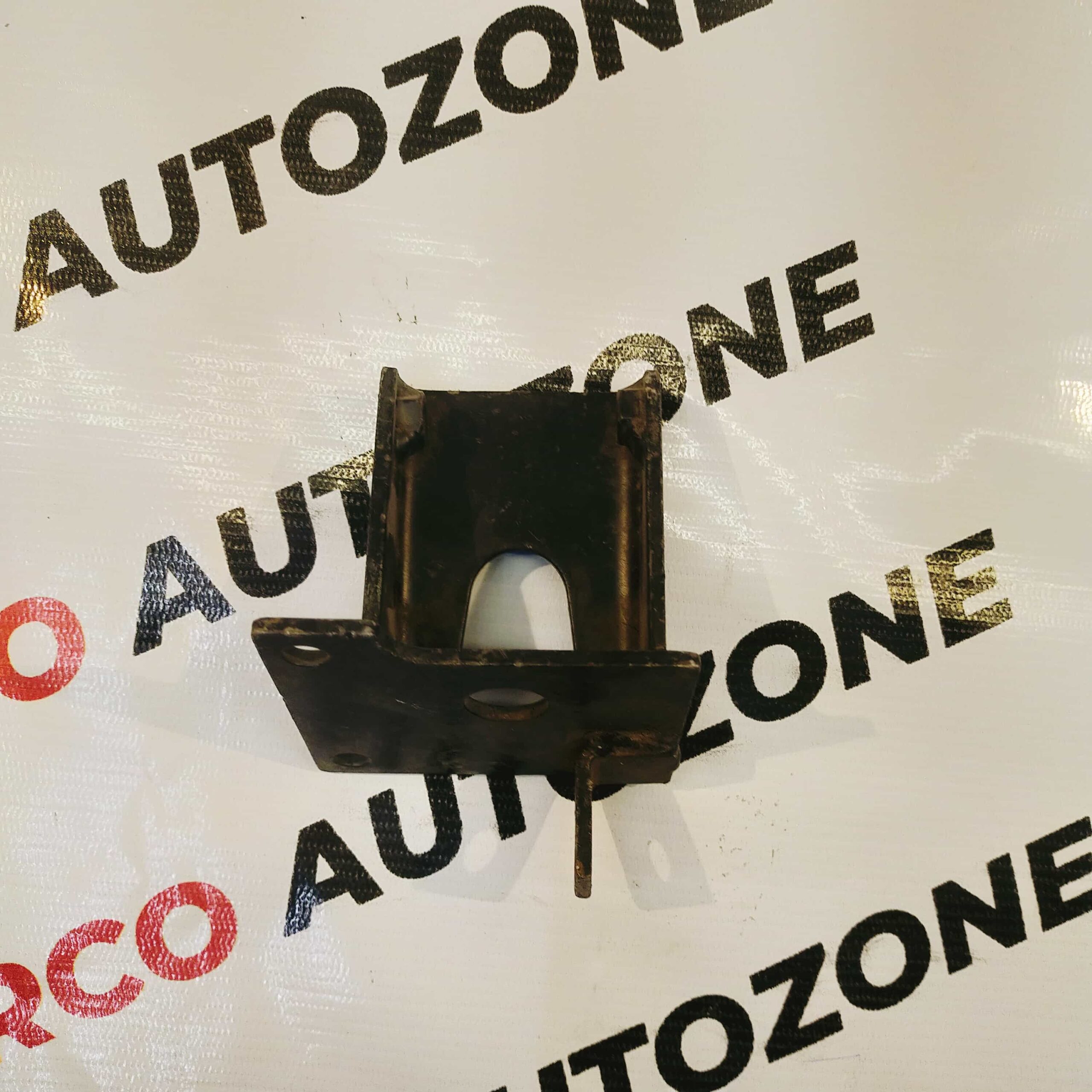 GEAR MOUNTING BRACKET I10 ERA