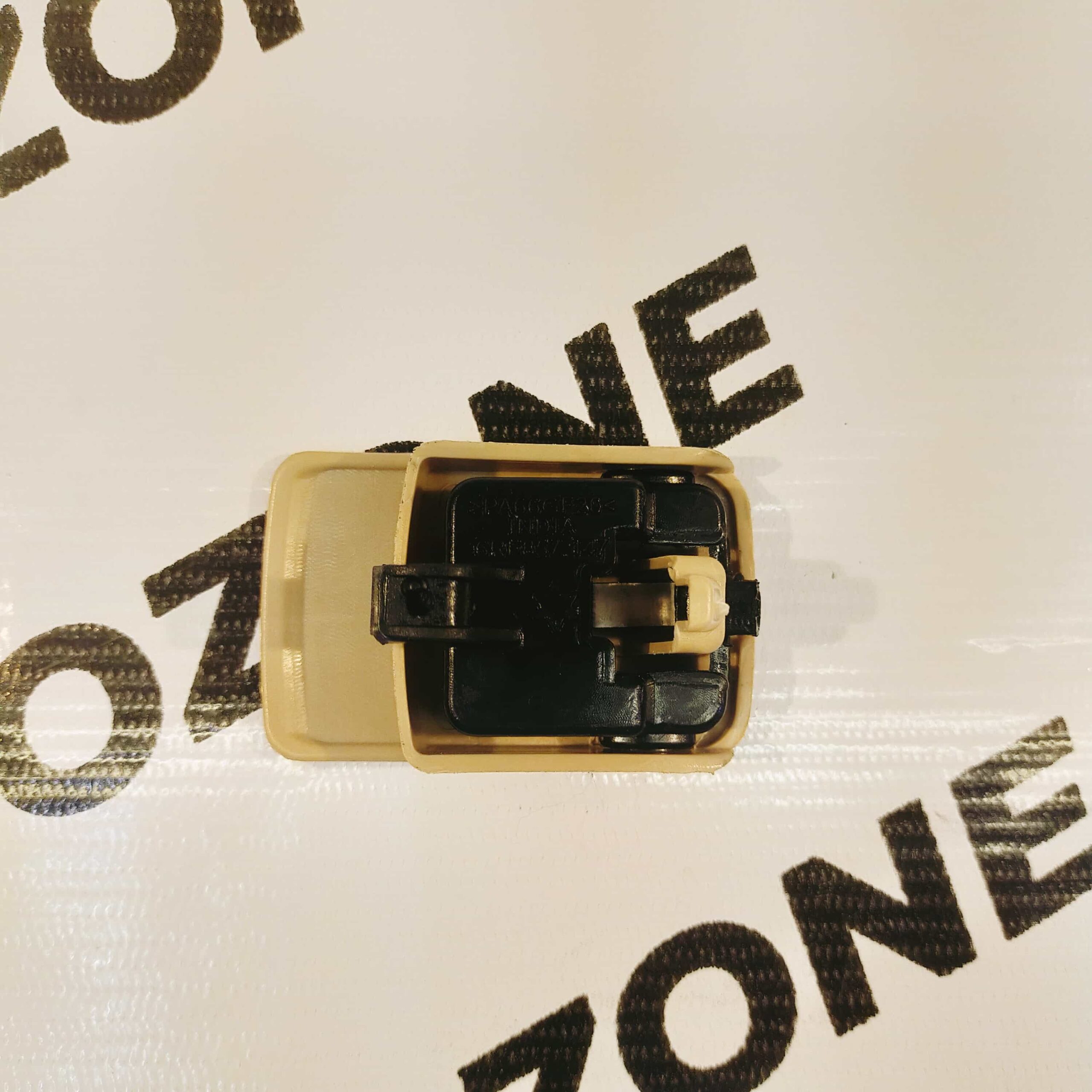 DB LOCK POLO VENTO RAPID BEIGE 6RF857147