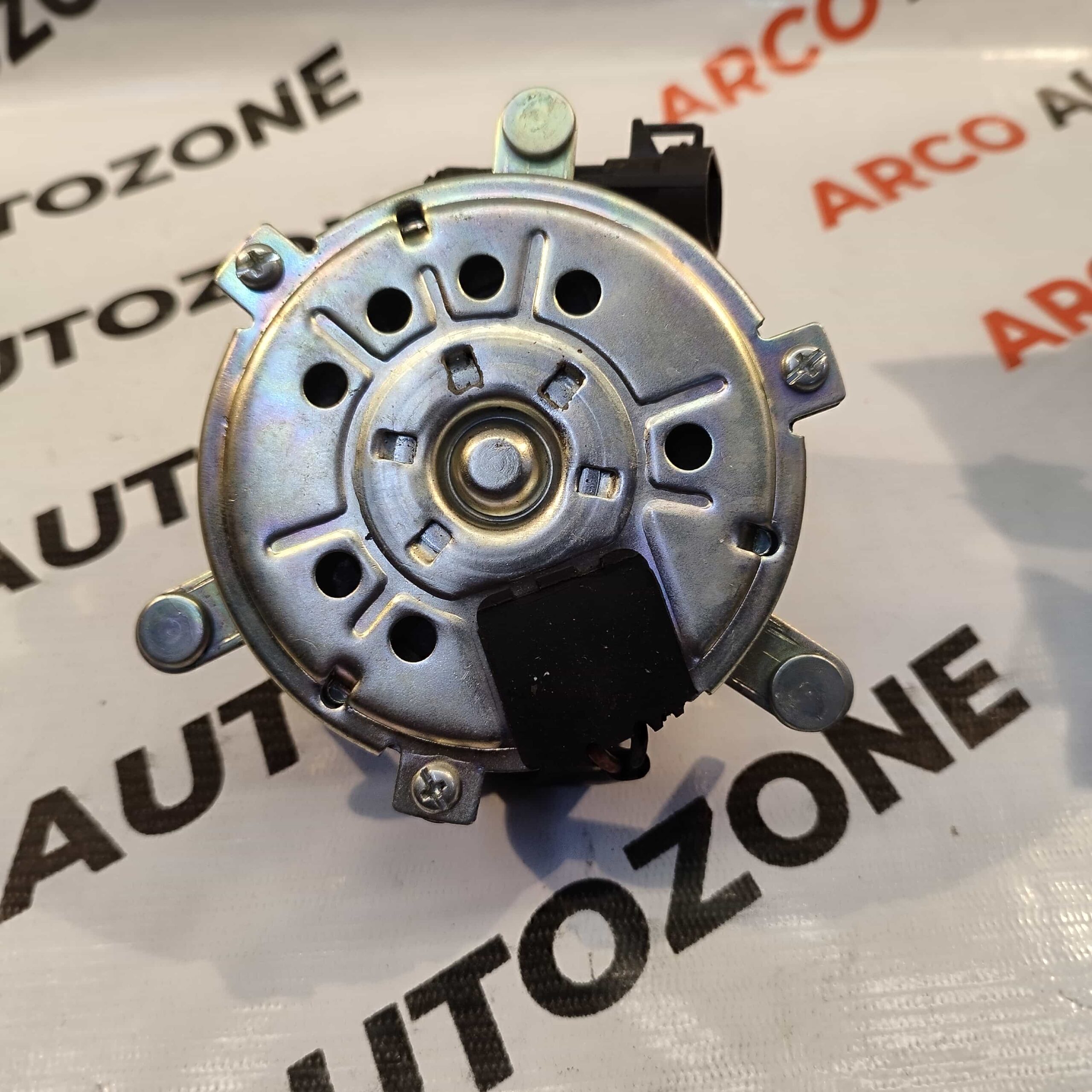 FAN MOTOR SAFARI LOCK TYPE