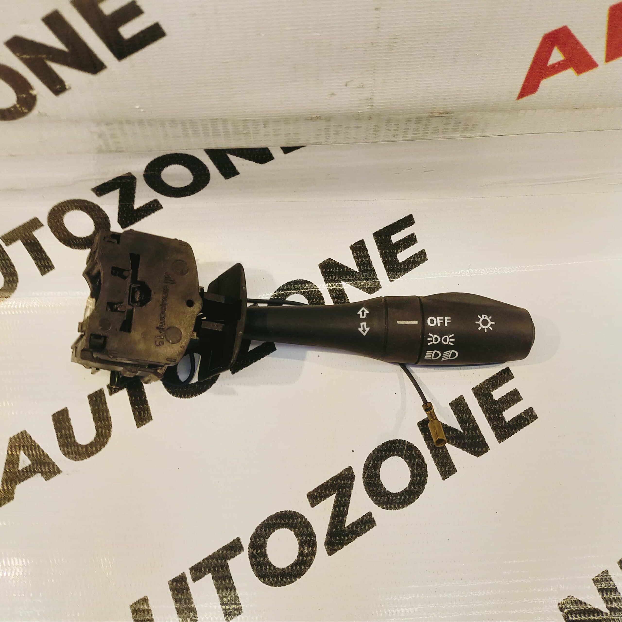 HEAD LIGHT COMBI INDICA ANUPAM AI451A
