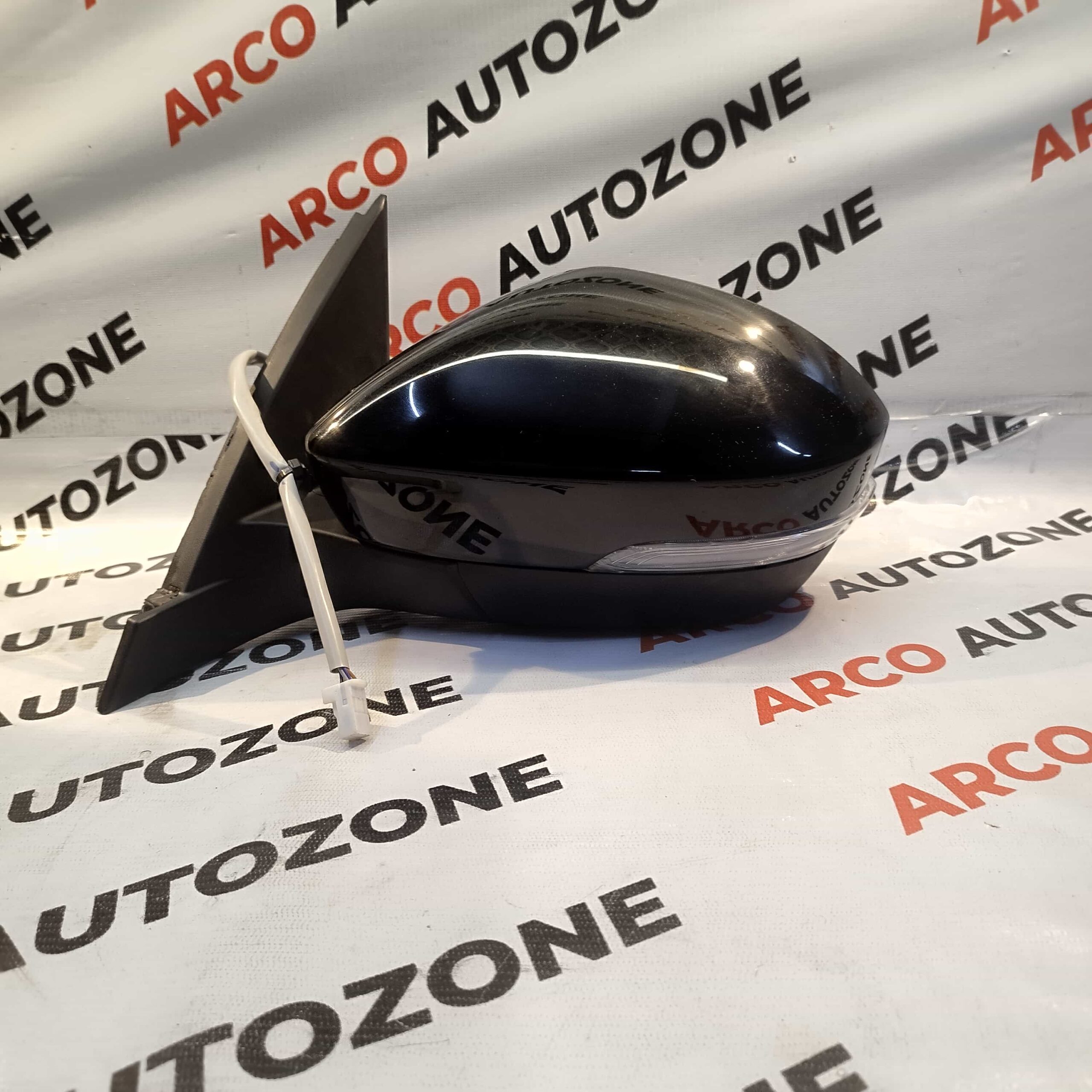 SIDE MIRROR PUNCH LEFT 7 WIRE TATA 544581100105