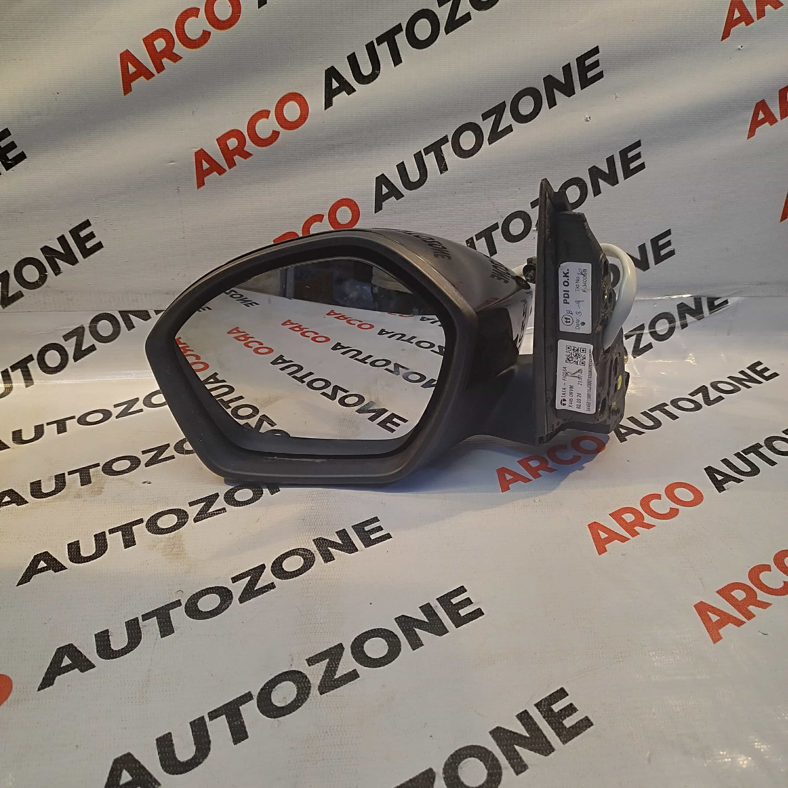 SIDE MIRROR PUNCH LEFT 7 WIRE TATA 544581100105