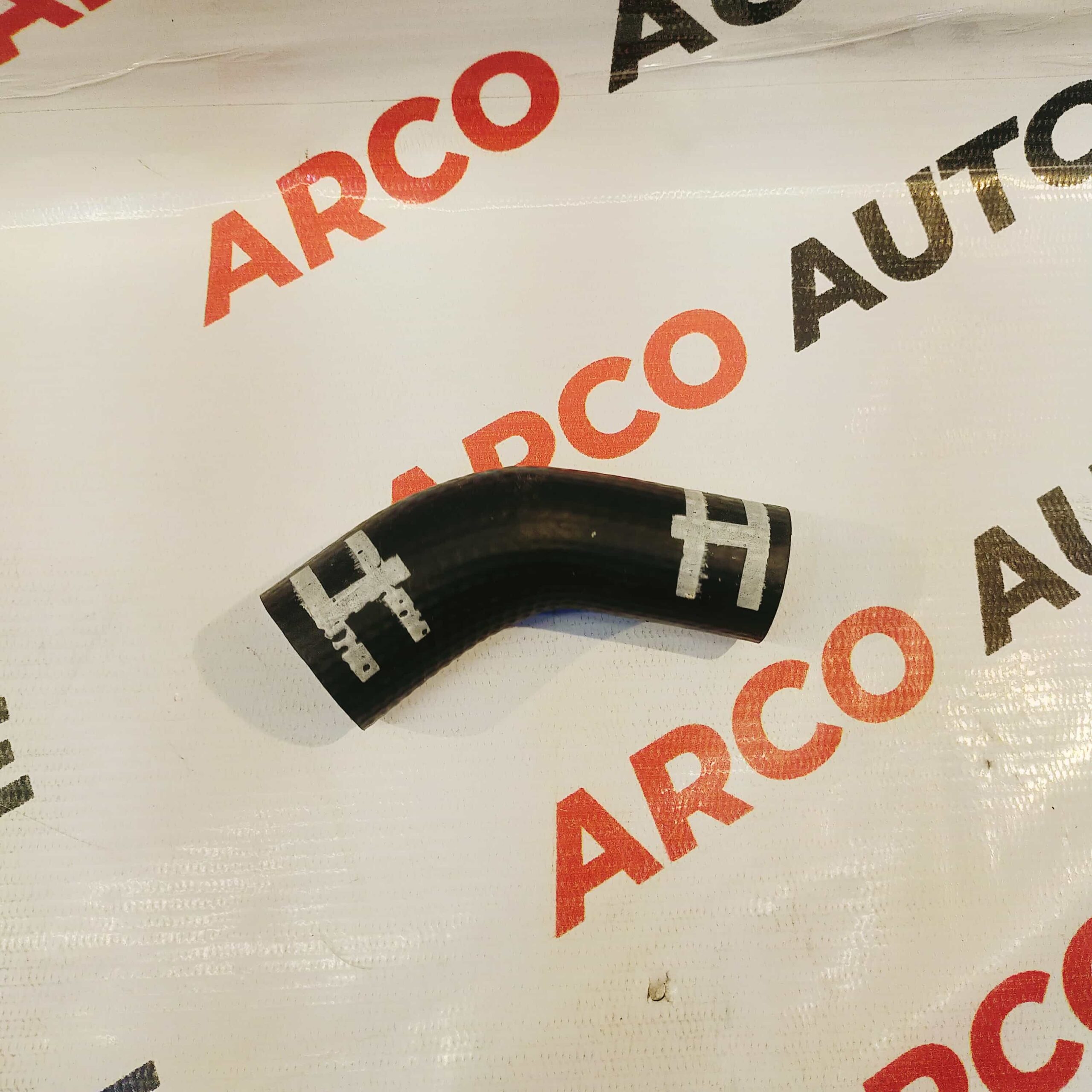 ELBOW HOSE WATER BODY SCORPIO OM JMD338H
