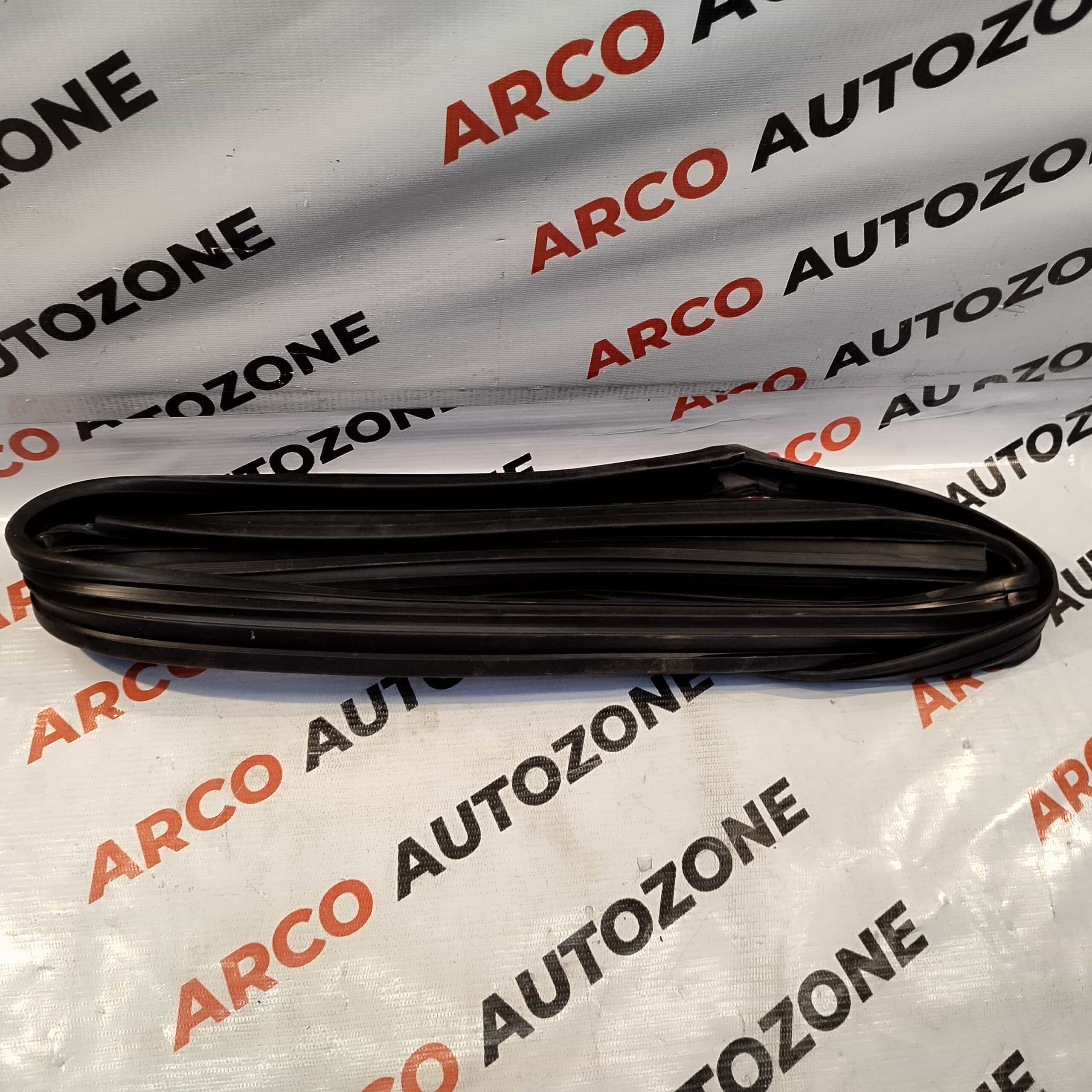 RUN CHANNEL RUBBER XYLO FRONT RIGHT