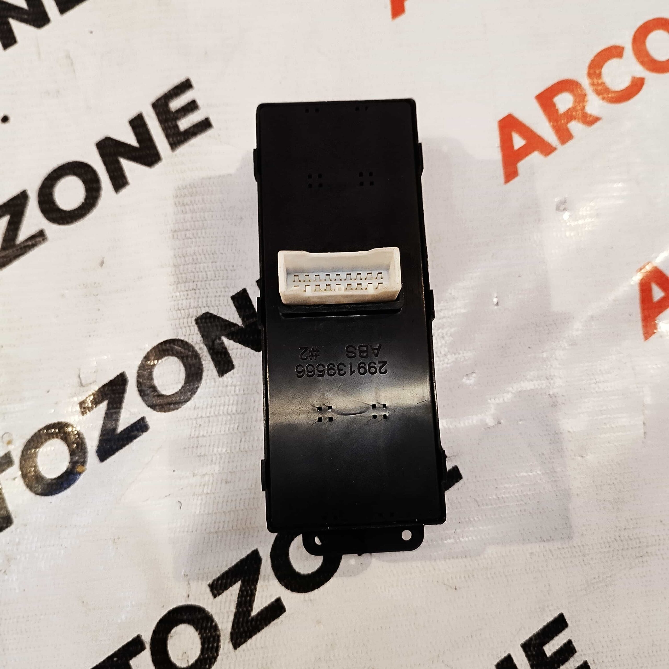 POWER WINDOW SWITCH MAIN XUV300 SILVER TATA 299139563