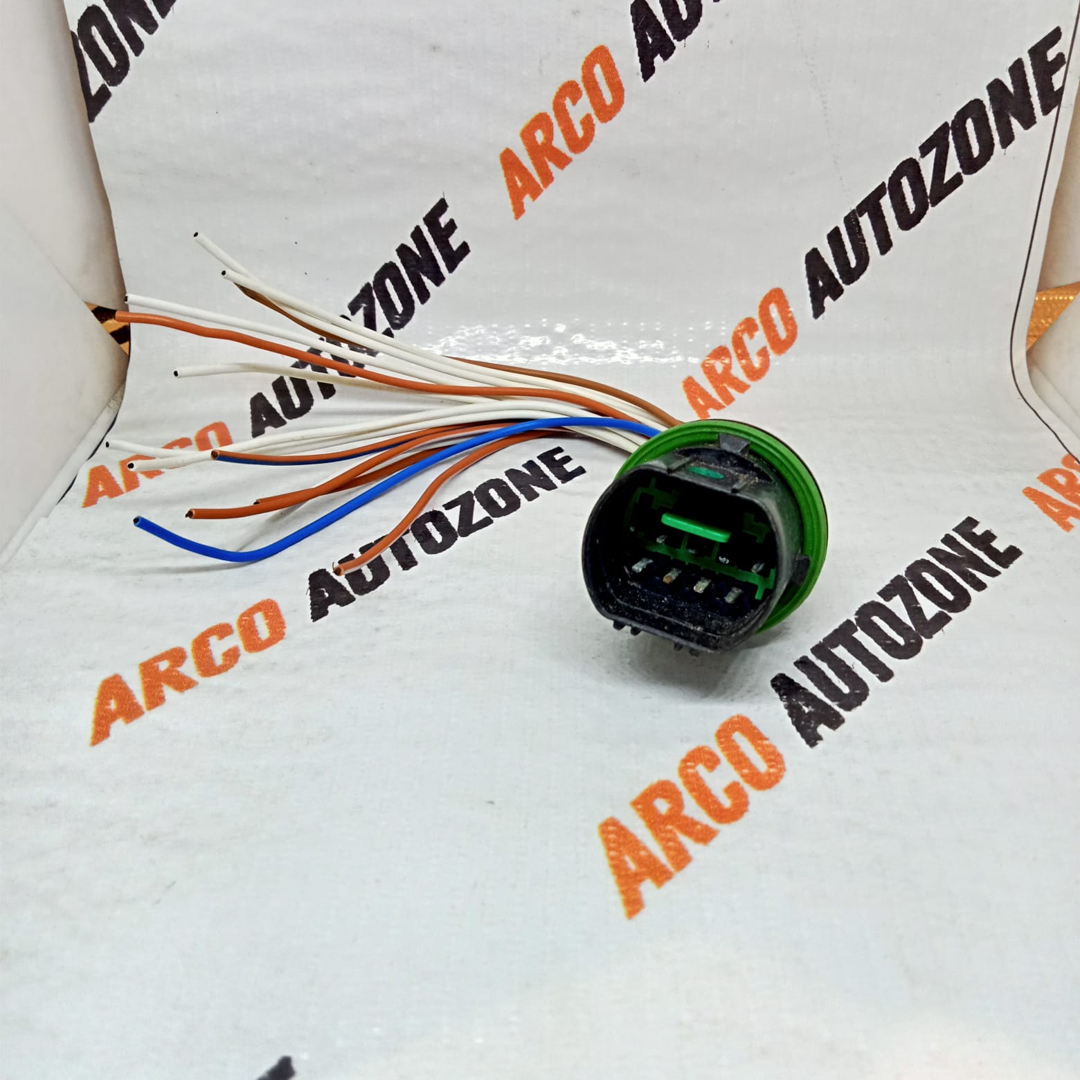 ELECTRONIC COMPONENTS WIRING HARNESS COUPLER CRETA VENUE HEADLIGHT MALE GREEN 14PIN